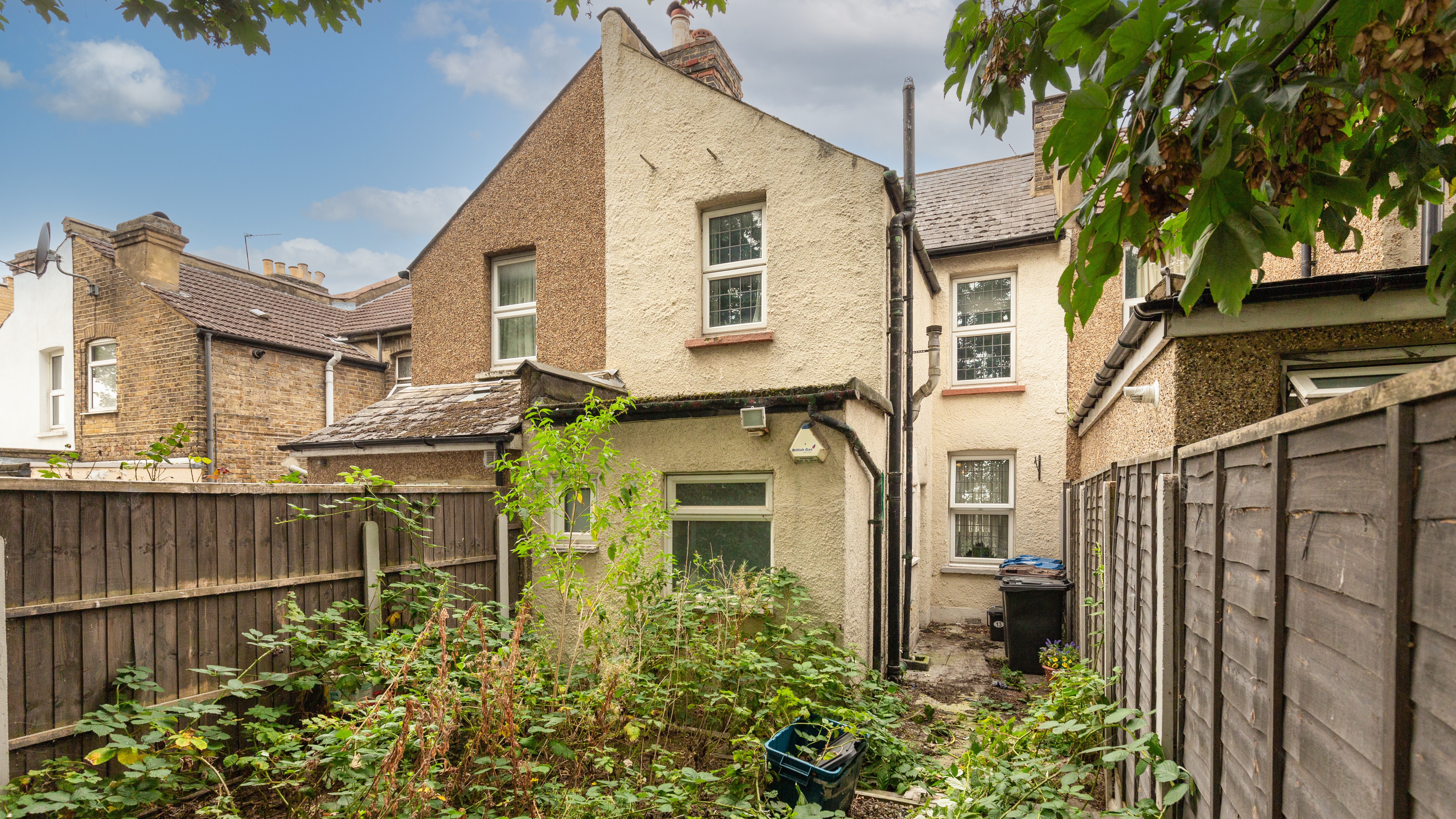 13 Pemdevon Road, Croydon, CR0 3QQ