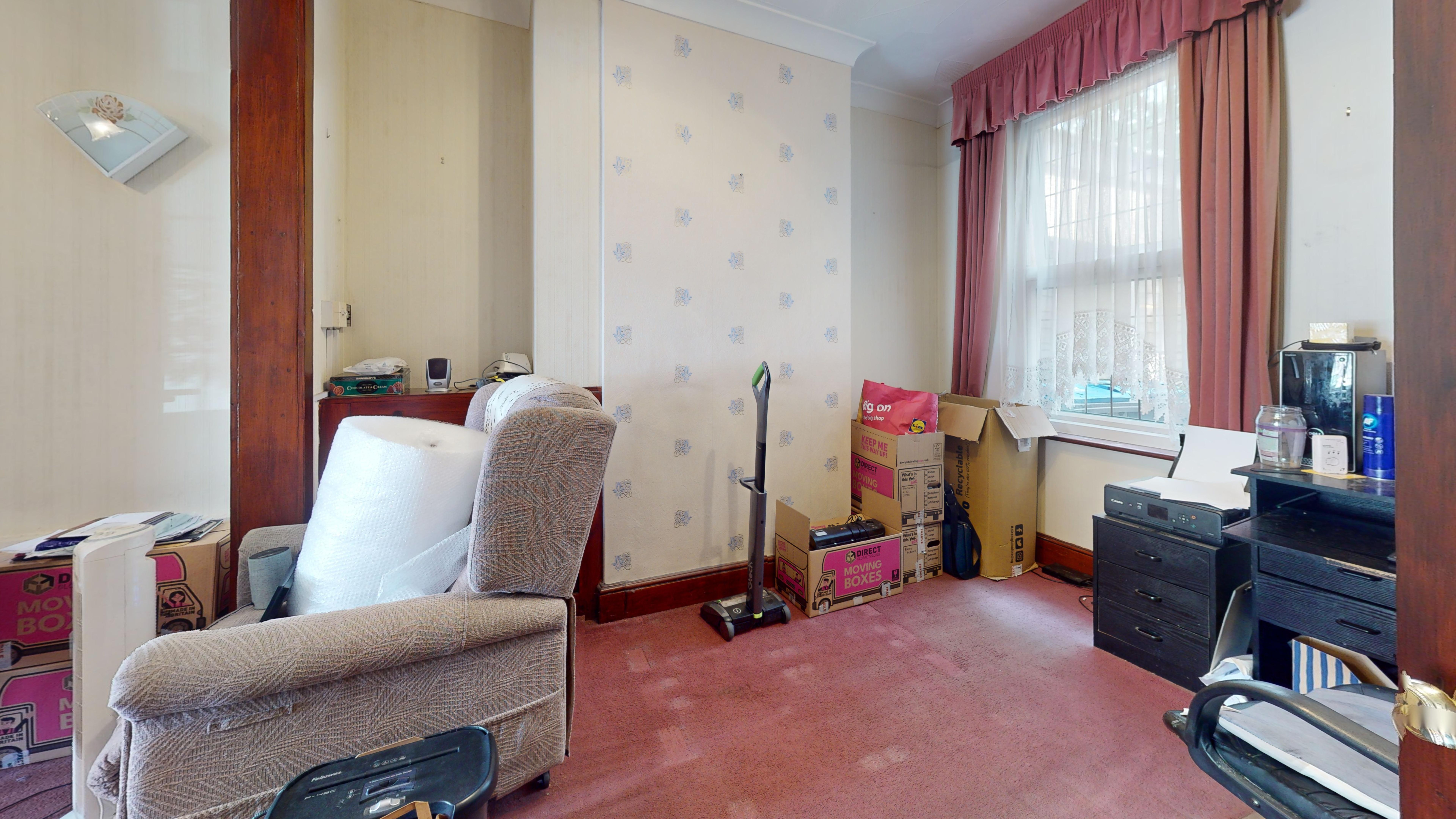 13 Pemdevon Road, Croydon, CR0 3QQ