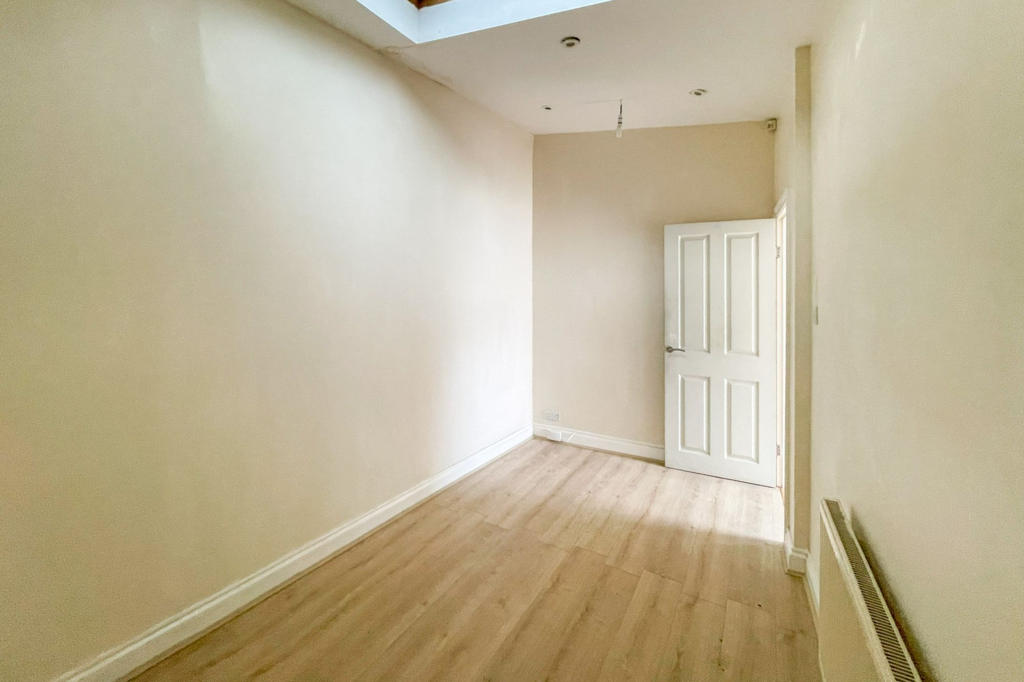 3C Doggett Road, Catford, London, SE6 4PZ