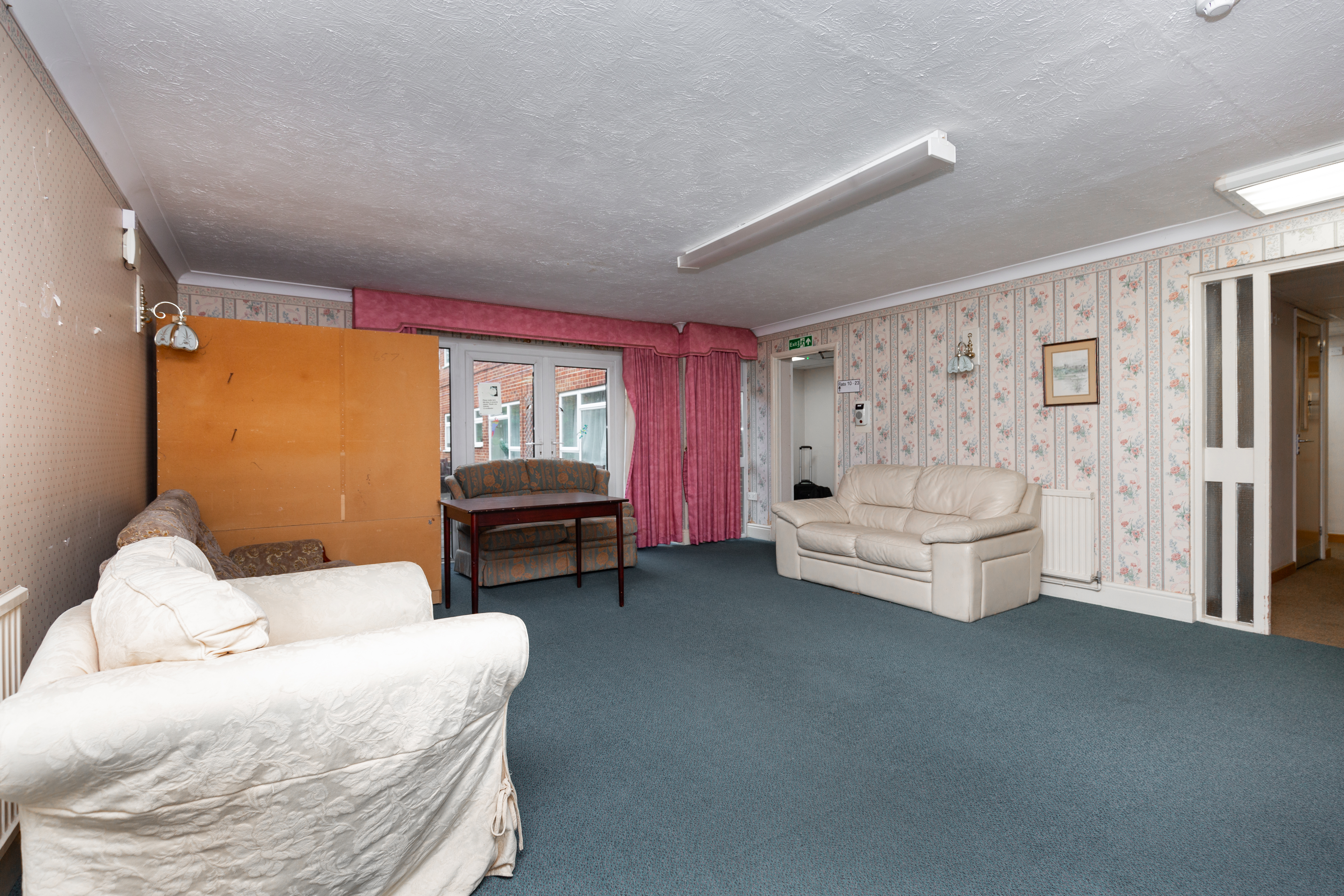 Bolds Court, Rogers Lane, Stoke Poges, Buckinghamshire, SL2 4LR