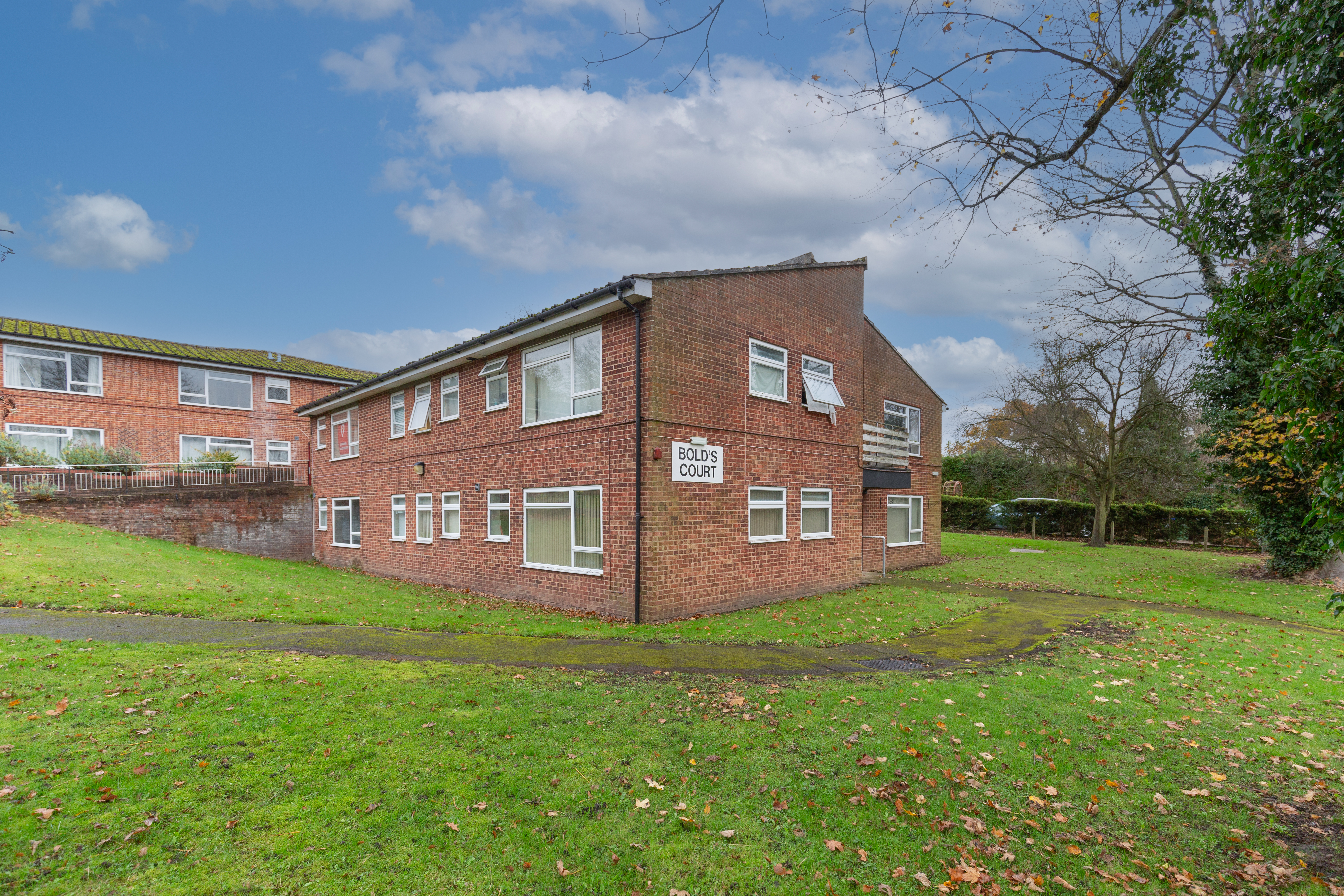 Bolds Court, Rogers Lane, Stoke Poges, Buckinghamshire, SL2 4LR