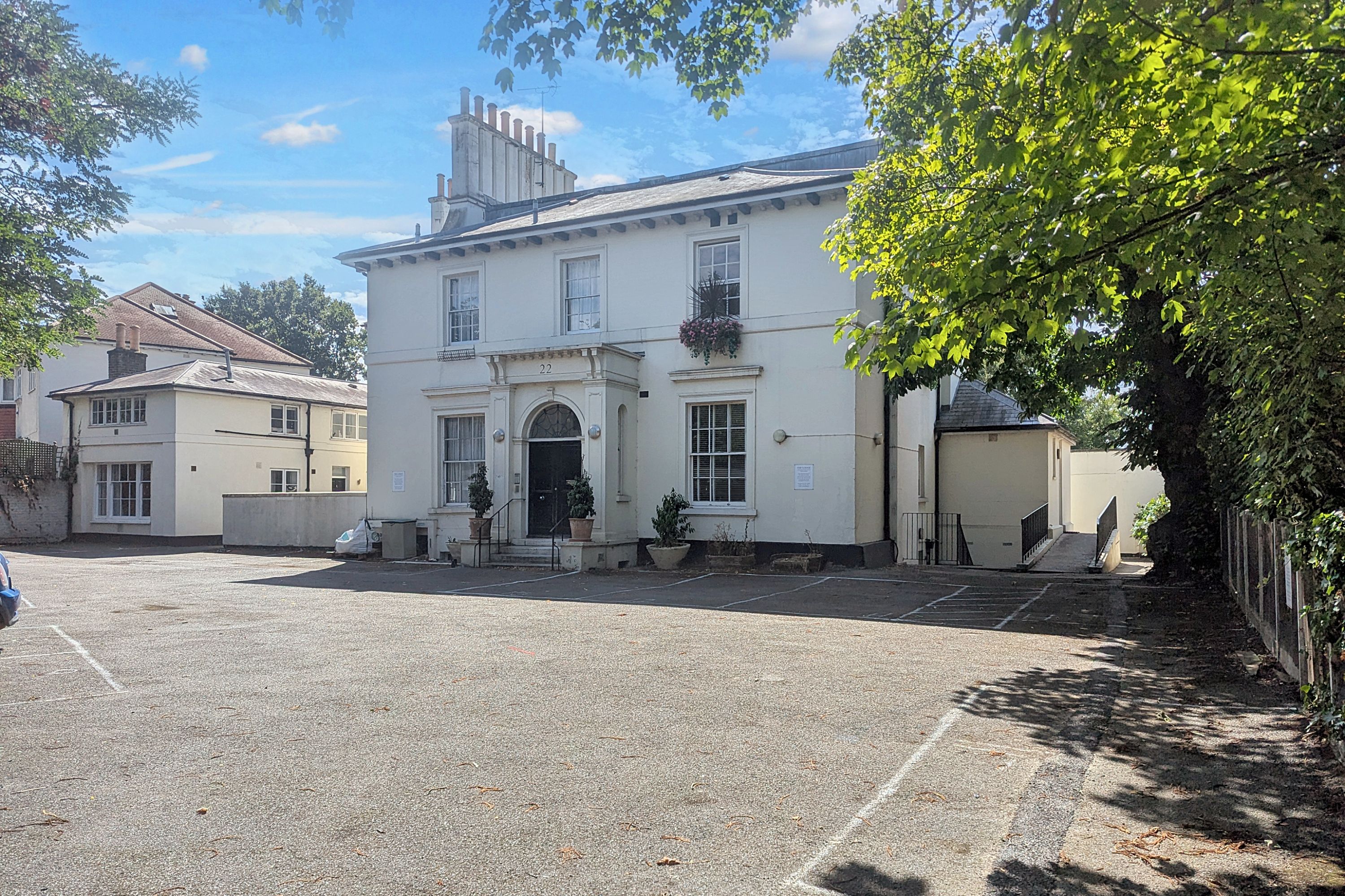 Flat M, The Lodge, 22 Leigham Court Road, Streatham, London, SW16 2PL