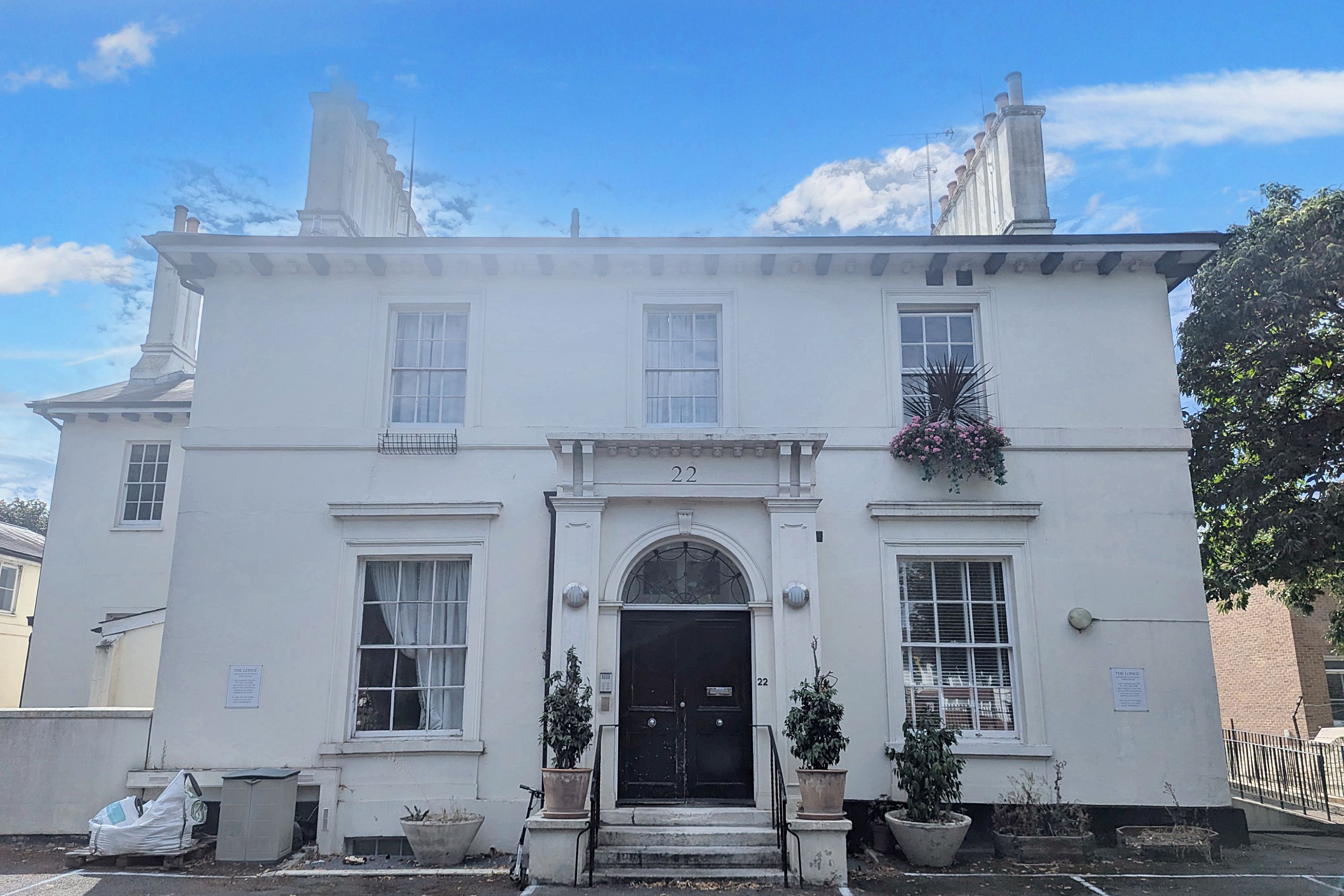 Flat M, The Lodge, 22 Leigham Court Road, Streatham, London, SW16 2PL