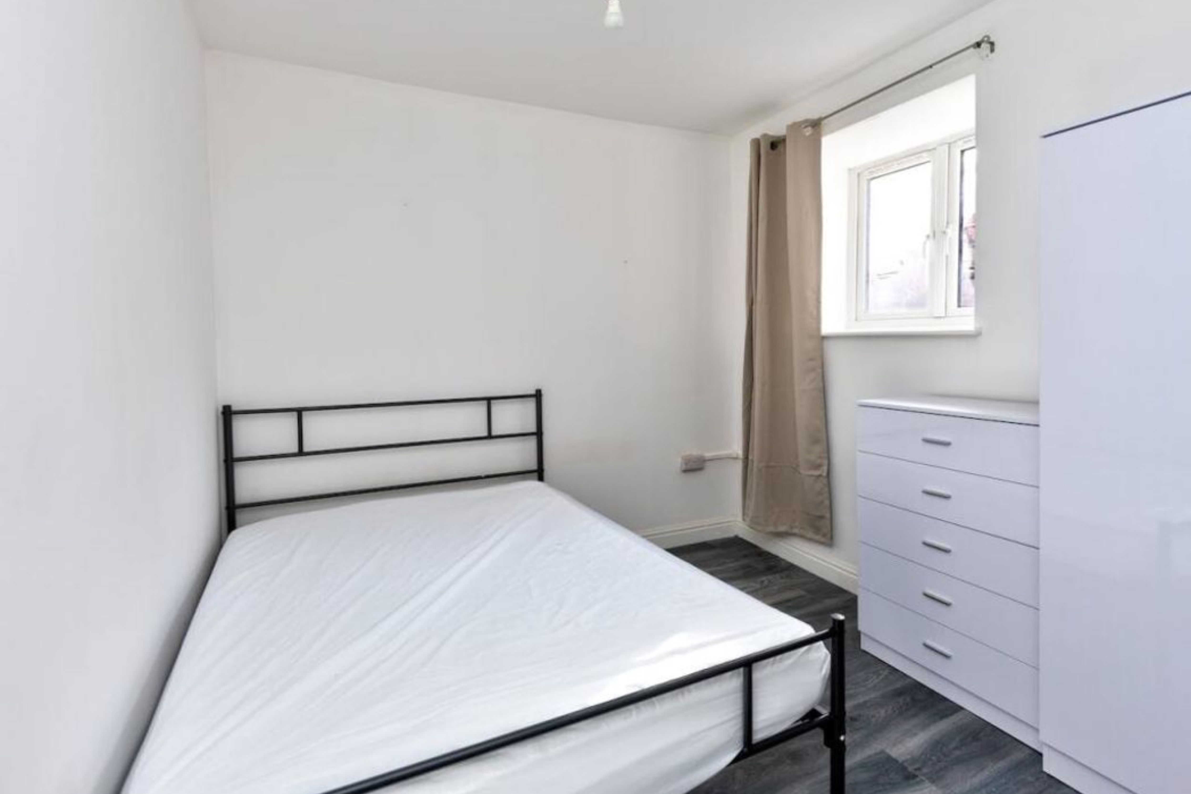 7-9 Kings Street, Oswestry, SY11 1QX