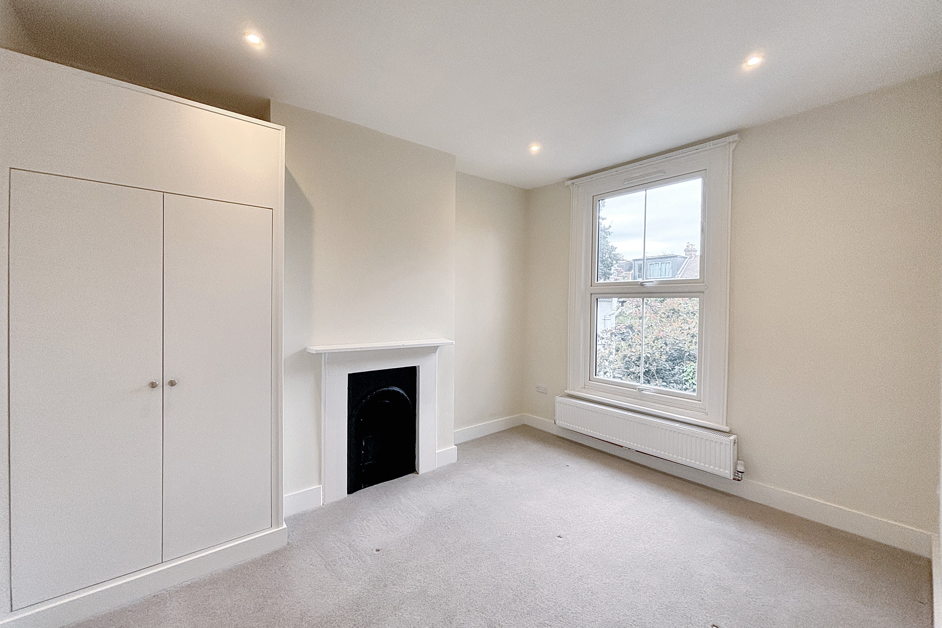 First Floor Flat, 106 Shakespeare Road, Acton, W3 6SN