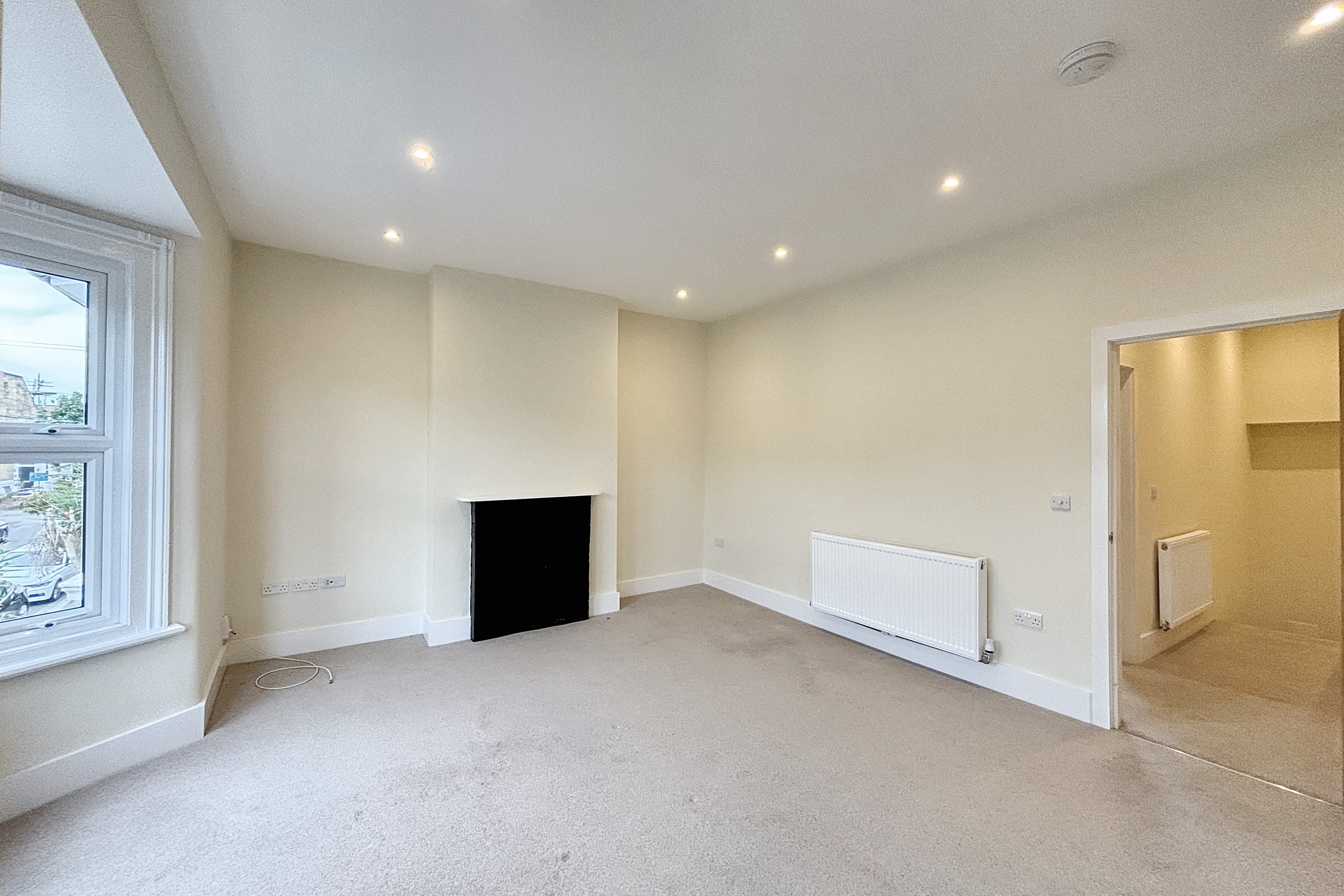 First Floor Flat, 106 Shakespeare Road, Acton, W3 6SN