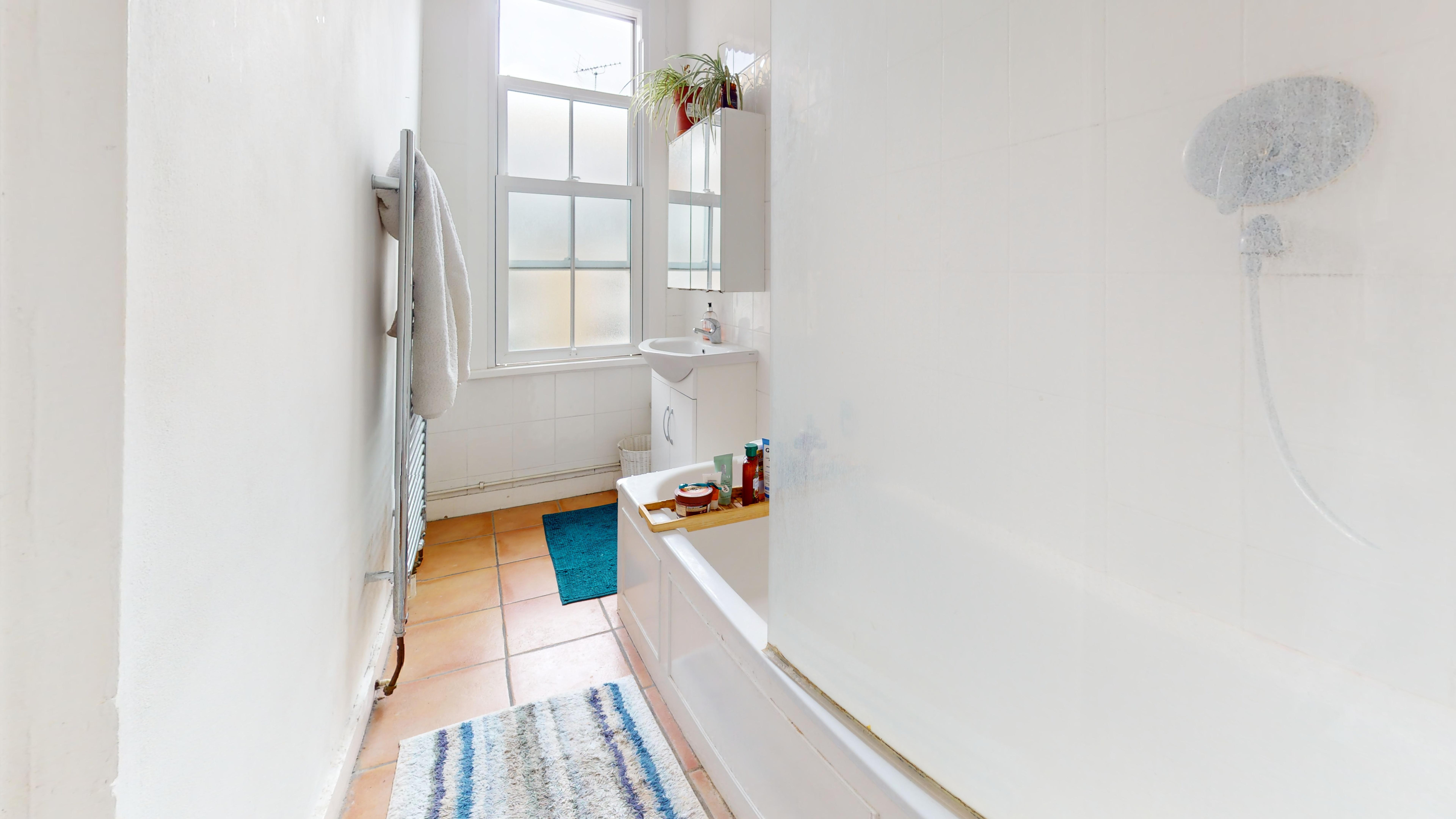 175 Latchmere Road, Battersea, London, SW11 2JZ
