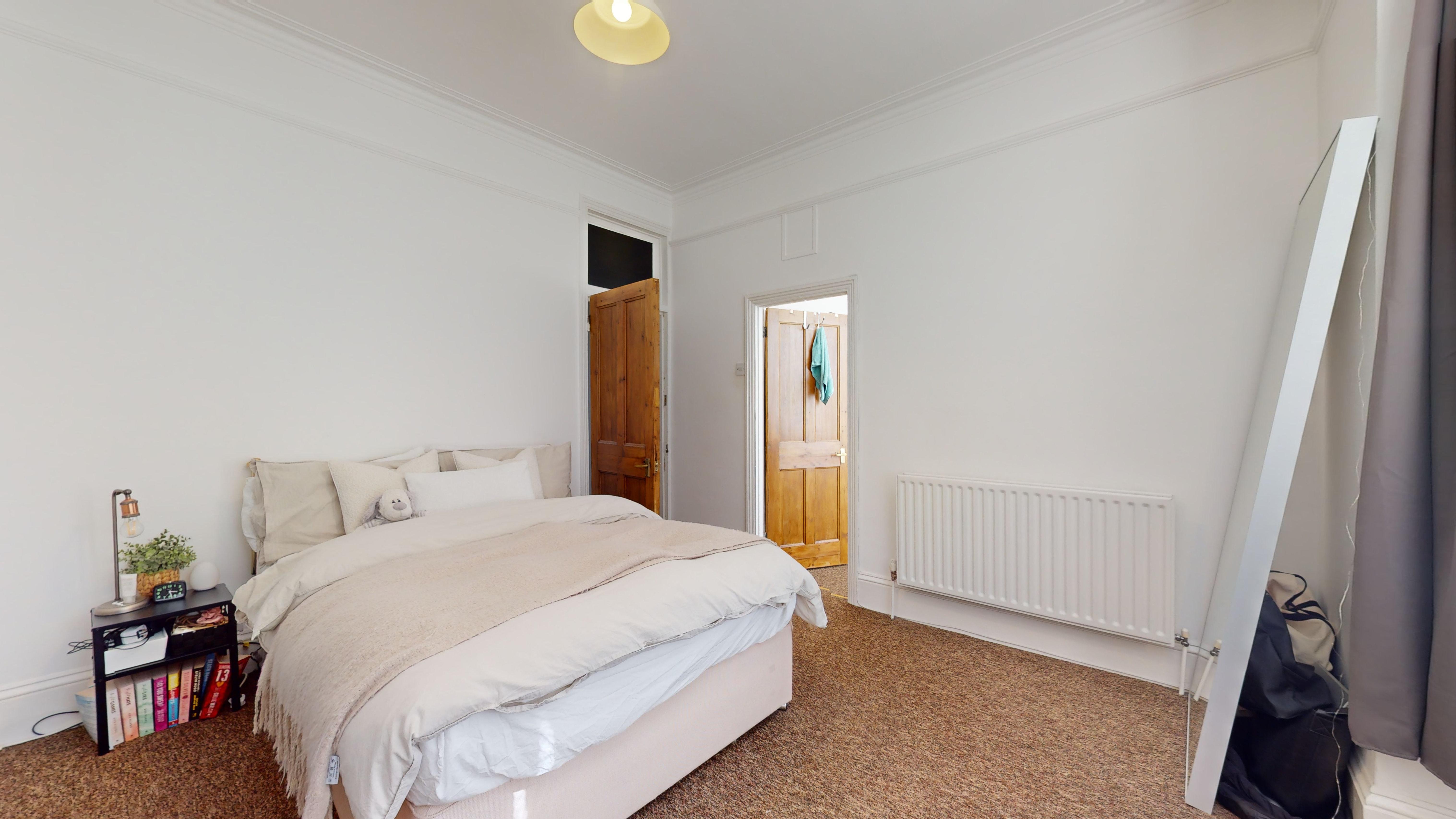 175 Latchmere Road, Battersea, London, SW11 2JZ