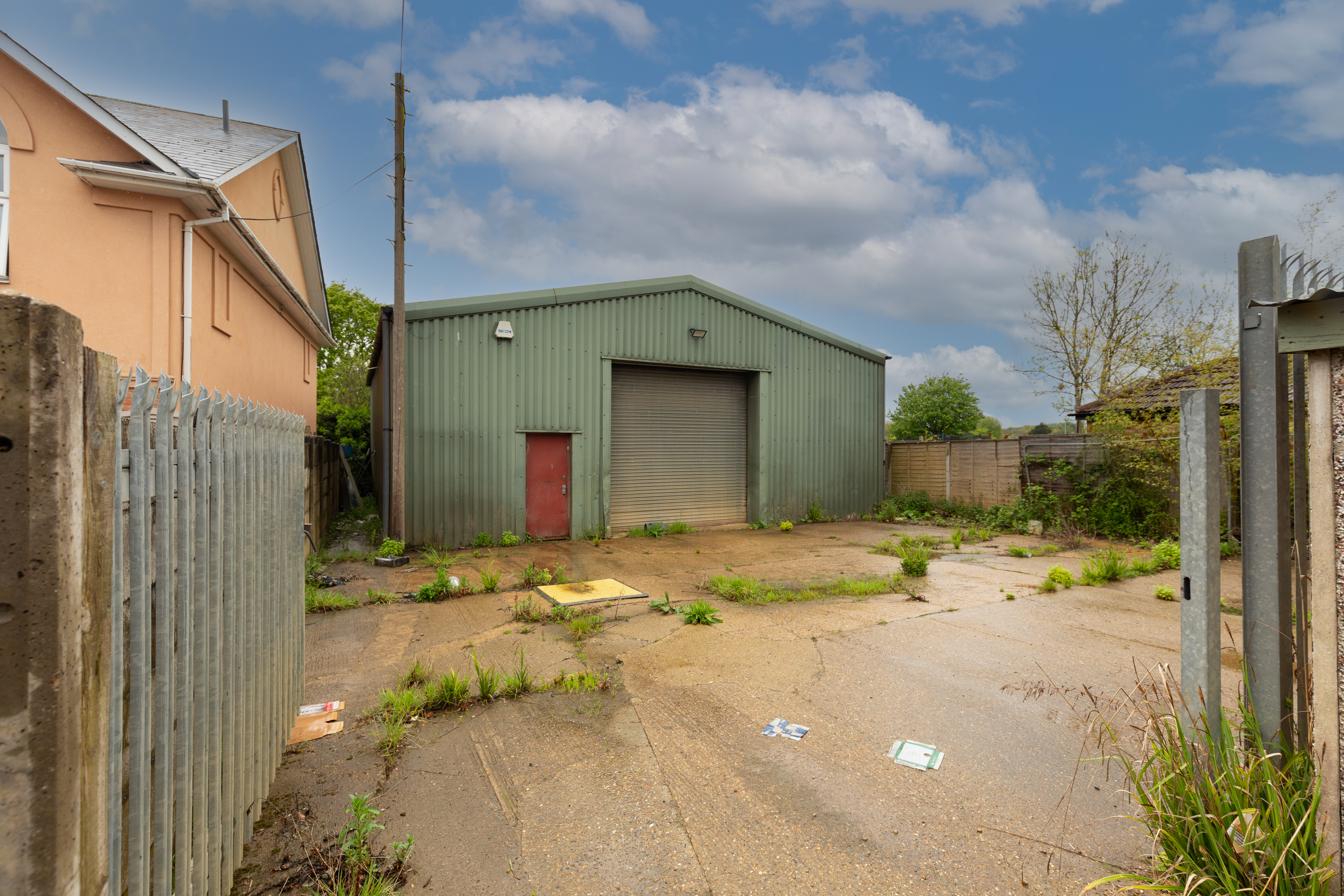 Rear of 305 Shenley Road, Borehamwood, Hertfordshire, WD6 1TH