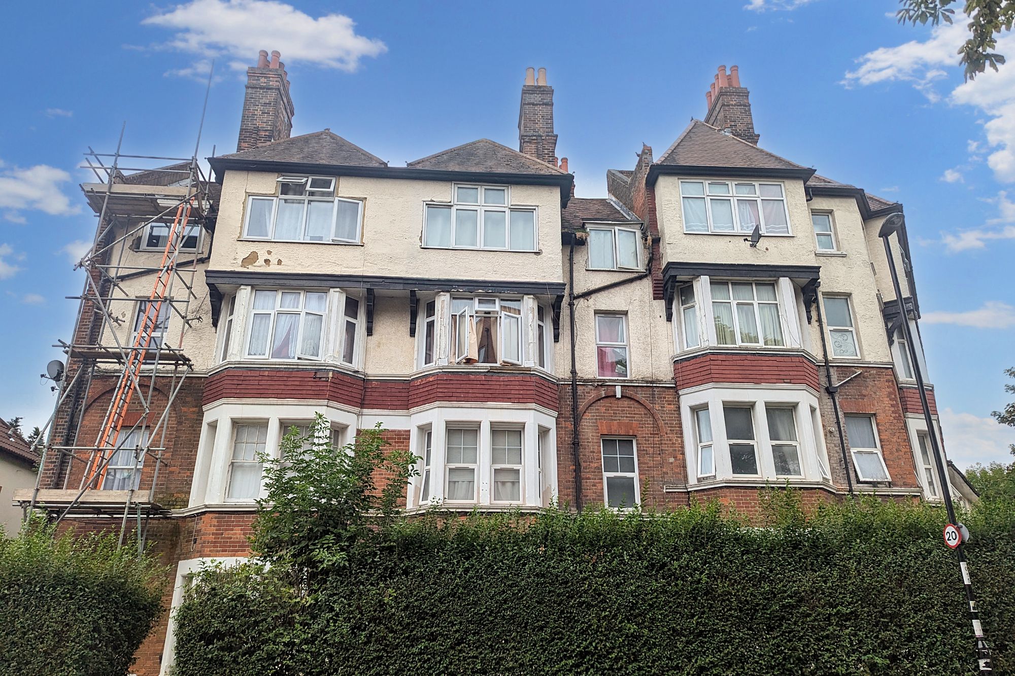 Flat 9, Chandos Mansions, Albert Road, Norwood, London SE25 4JF