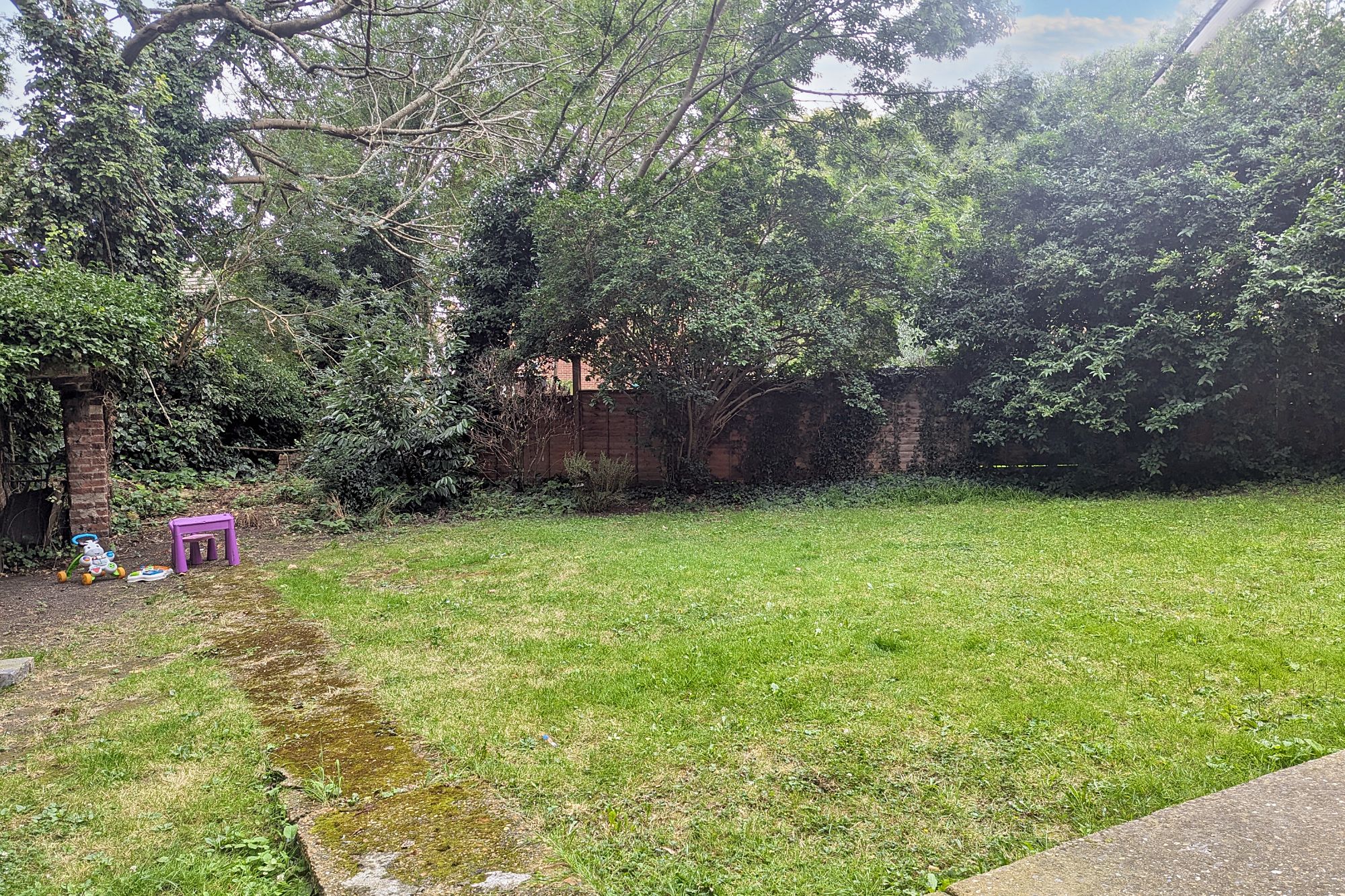 Flat 9, Chandos Mansions, Albert Road, Norwood, London SE25 4JF