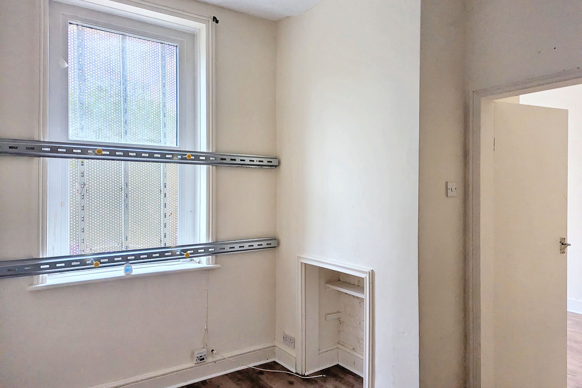 Flat 9, Chandos Mansions, Albert Road, Norwood, London SE25 4JF