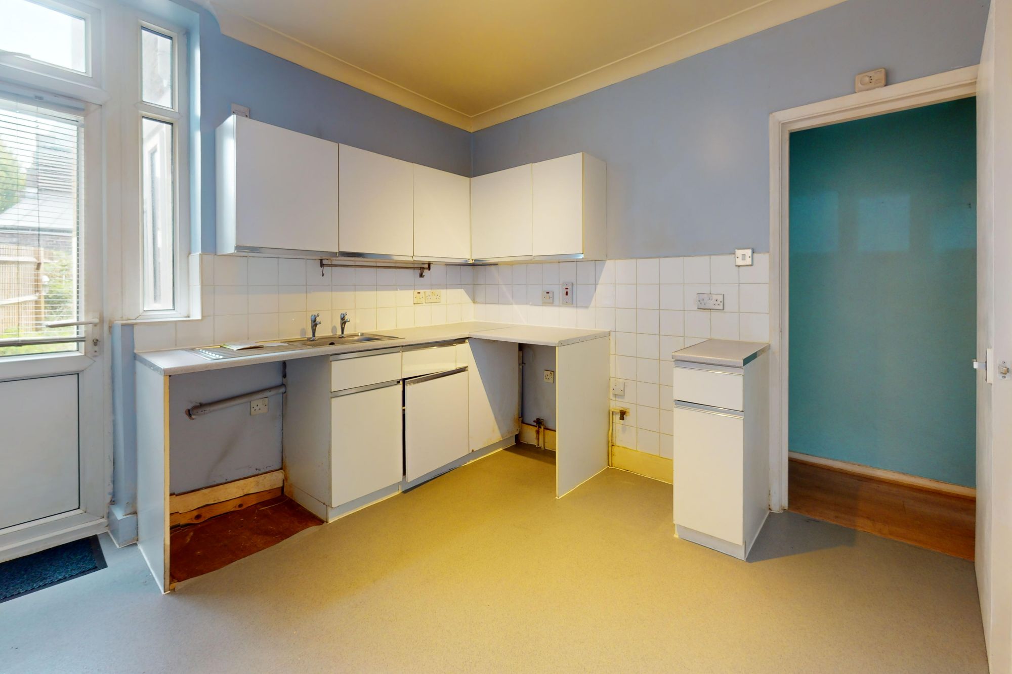 Ground Floor Flat, 79 London Road, Plaistow, London, E13 0DA