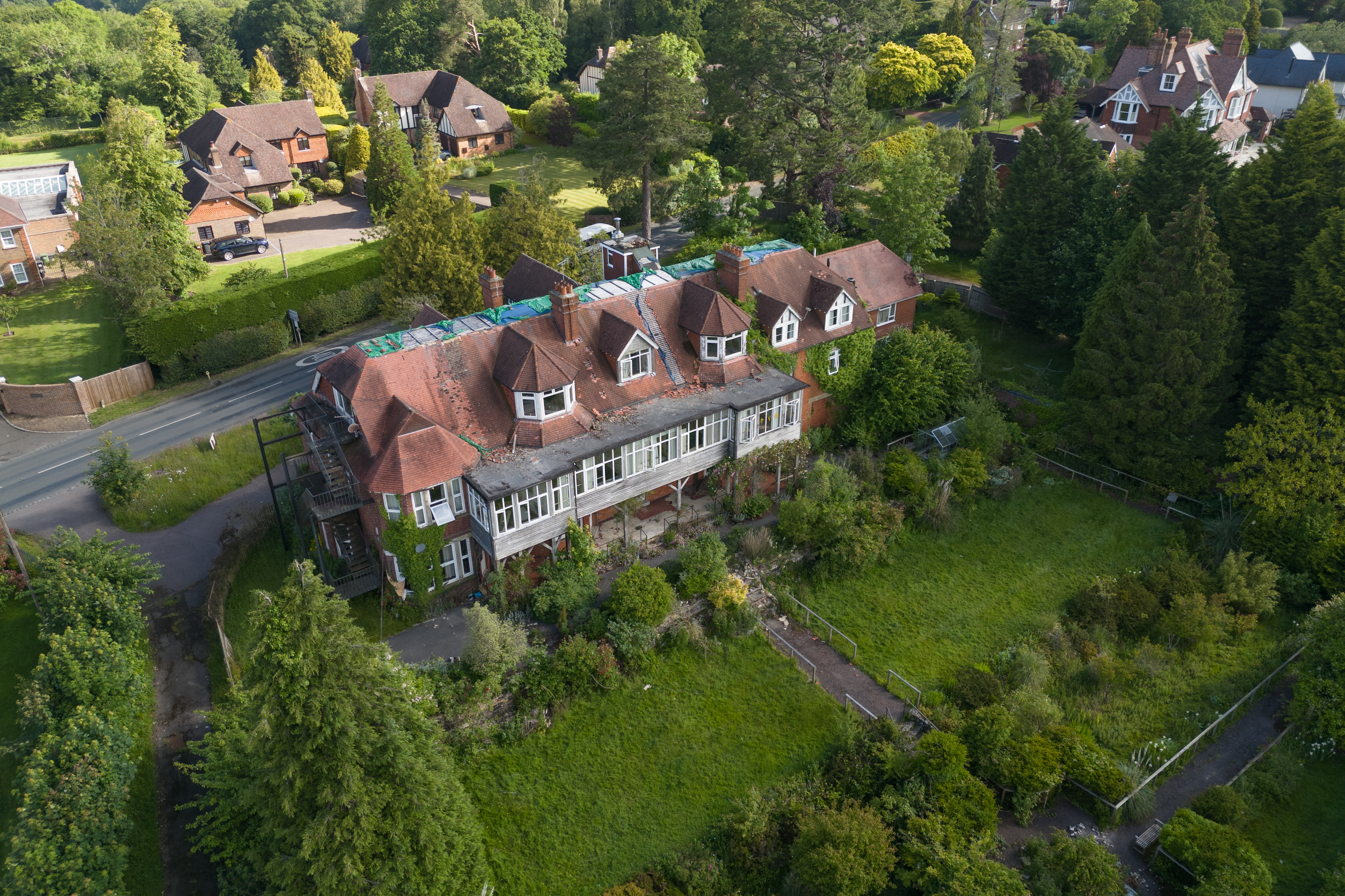 Weald Hall, Mayfield Lane, Wadhurst, East Sussex, TN5 6HX