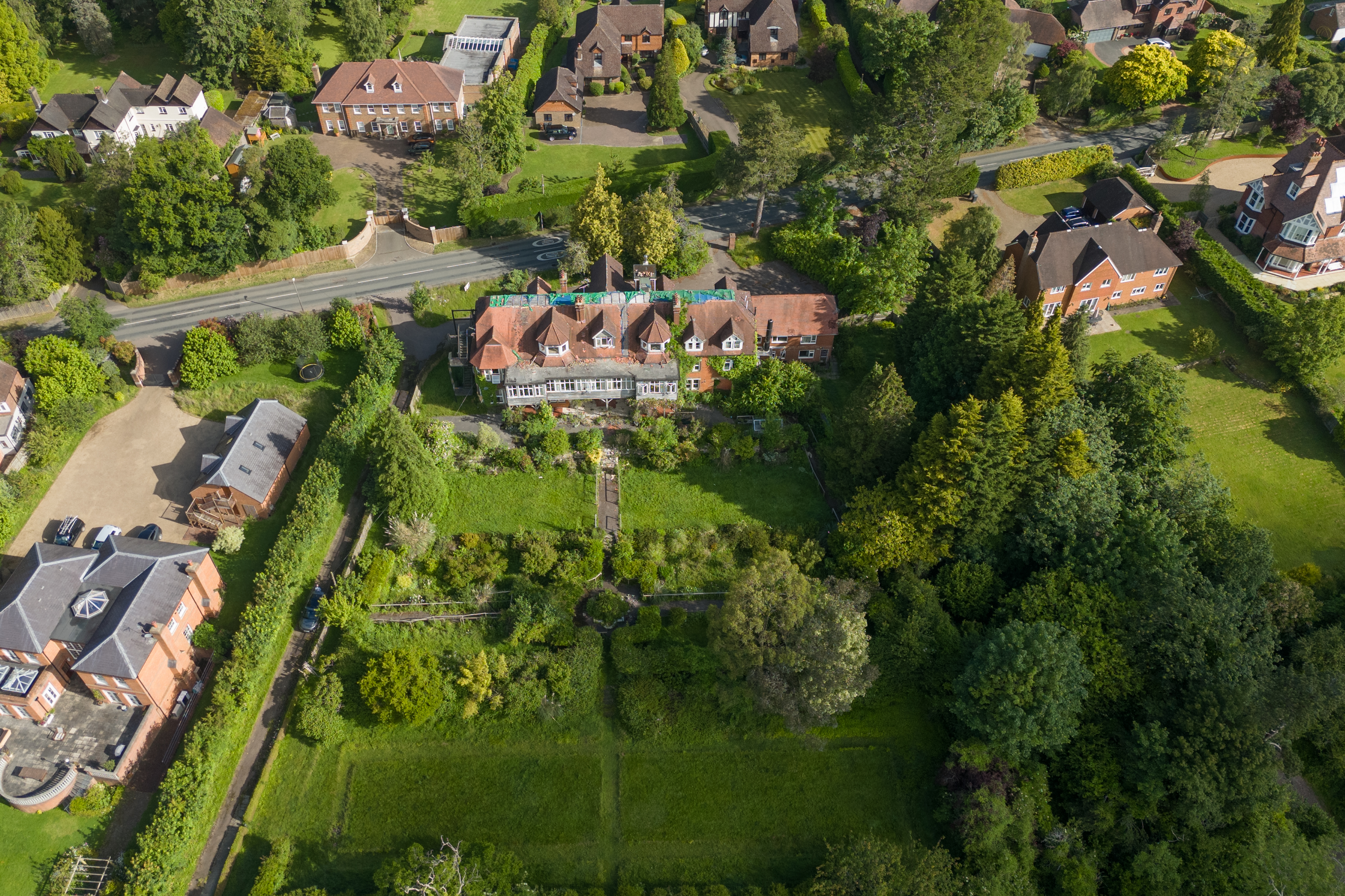 Weald Hall, Mayfield Lane, Wadhurst, East Sussex, TN5 6HX