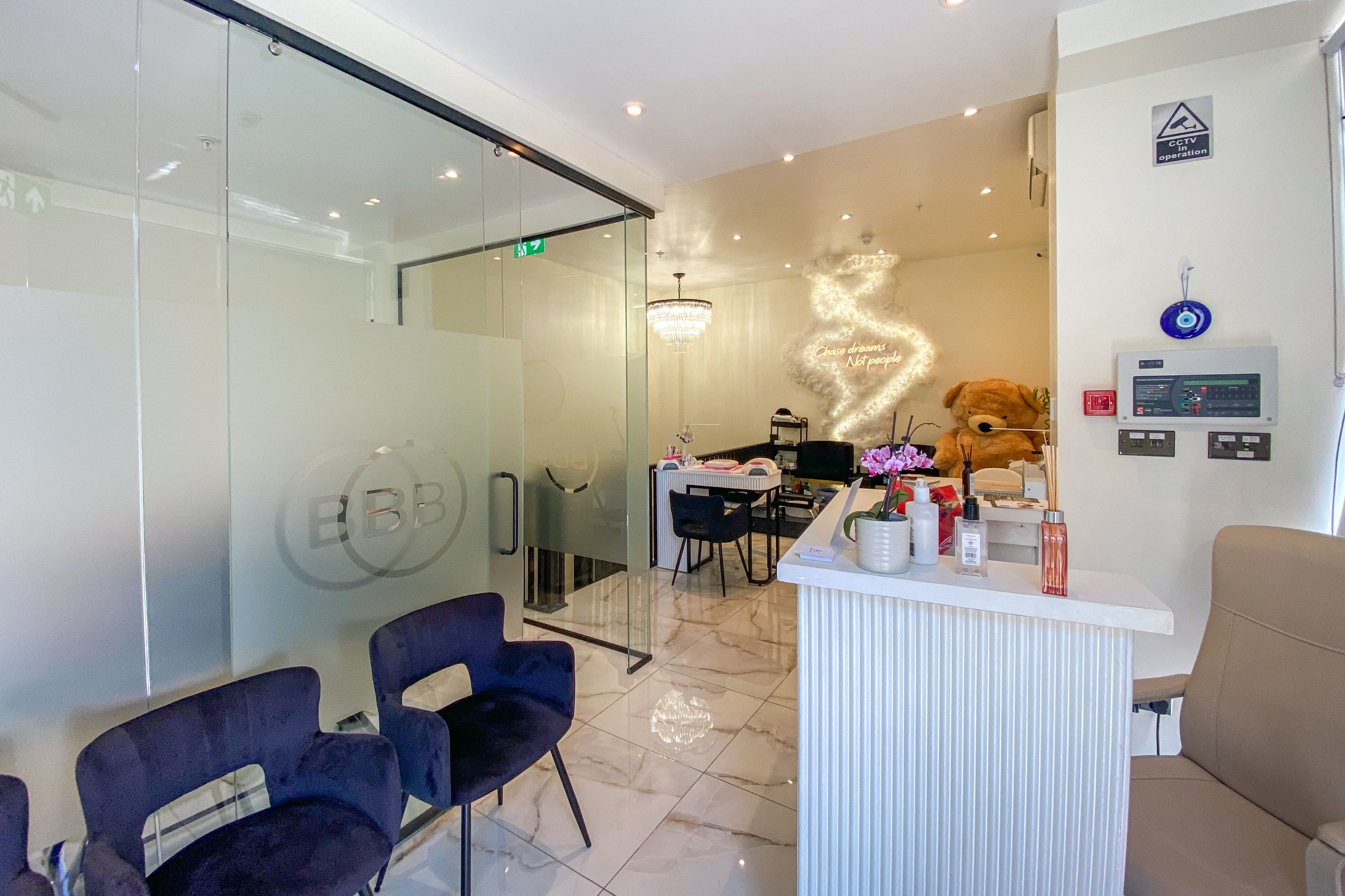 178 Lavender Hill, Battersea, London SW11 5TQ