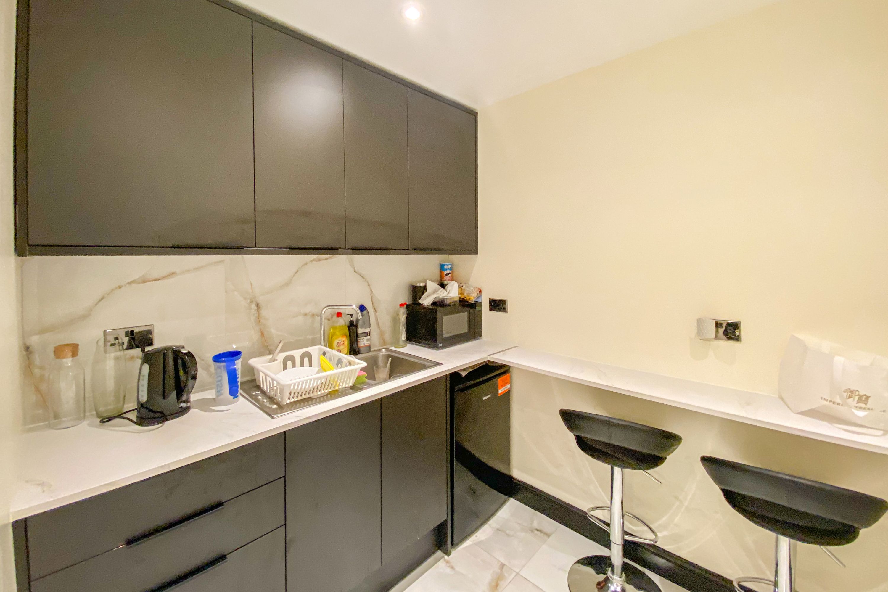 178 Lavender Hill, Battersea, London SW11 5TQ