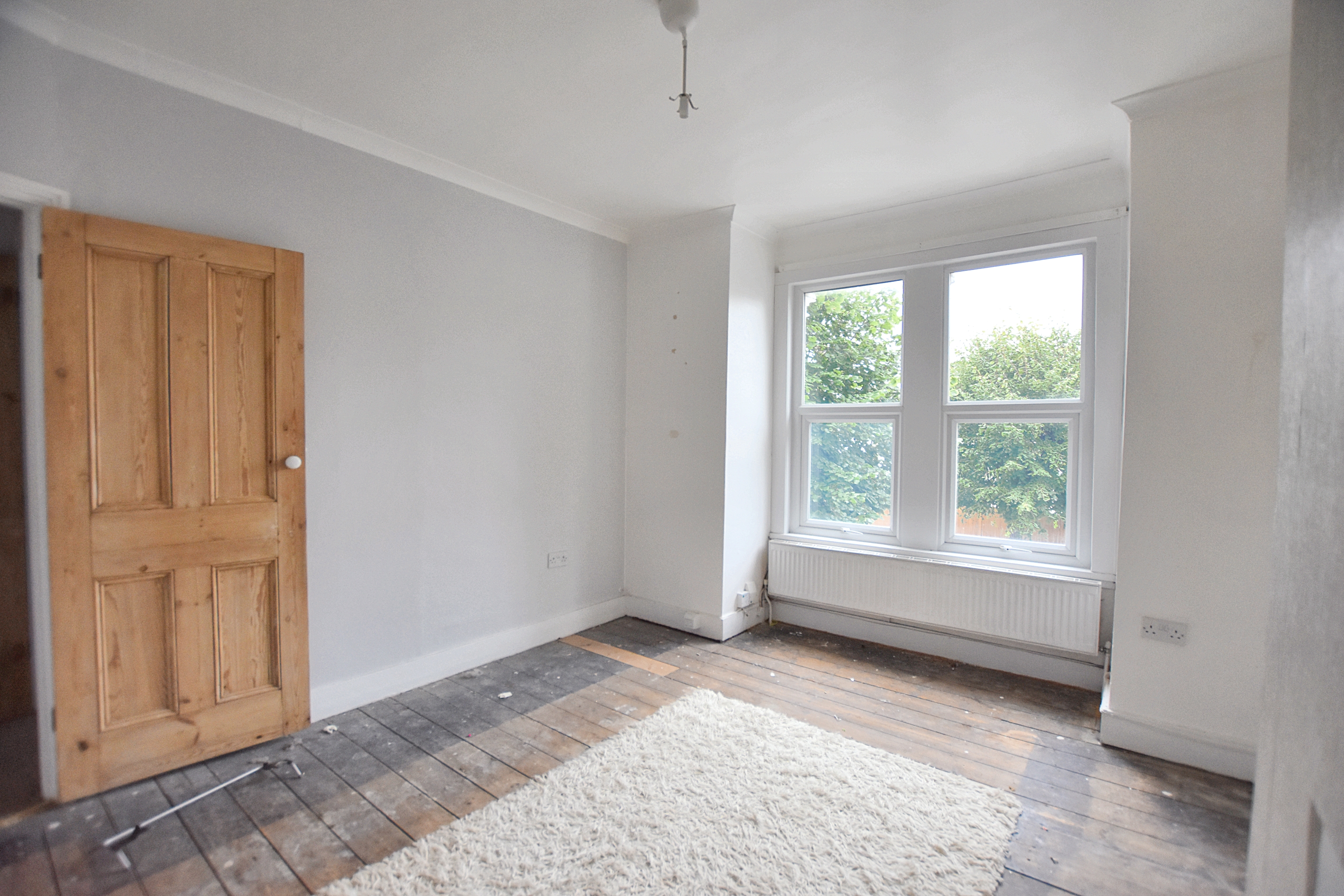 First Floor Maisonette 32 Dartnell Road, Croydon, Surrey, CR0 6JA