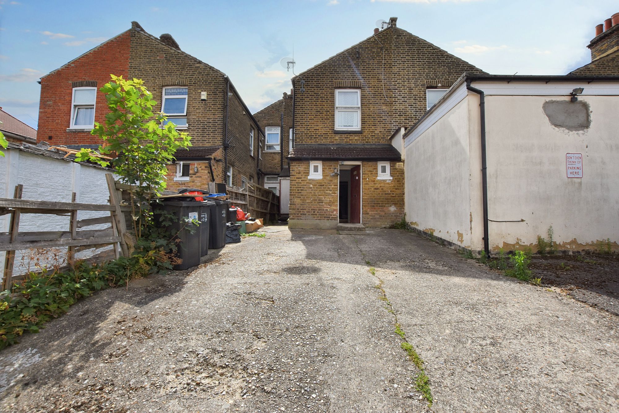 236 Brigstock Road, Thornton Heath, Surrey, CR7 7JD