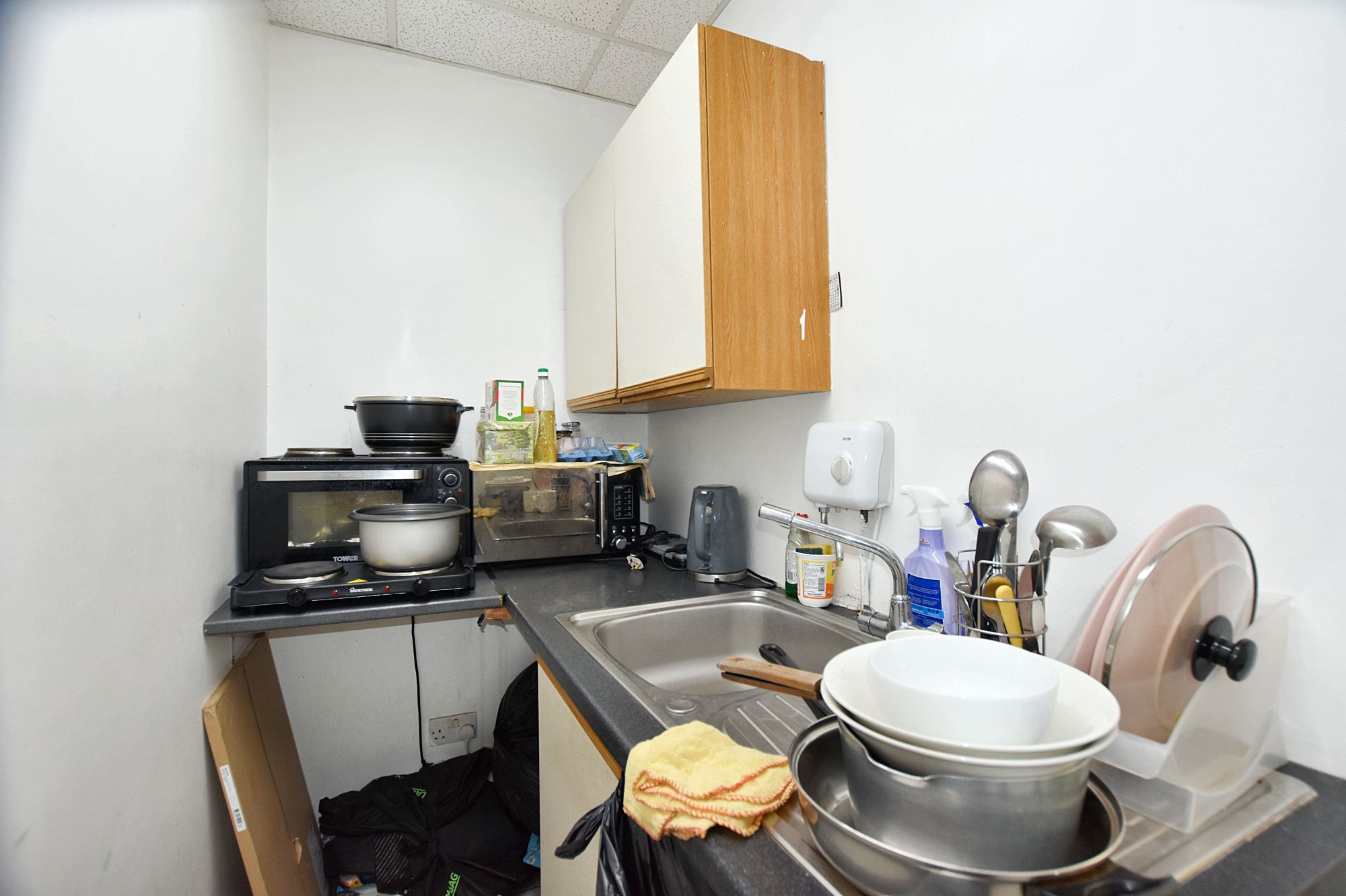 236 Brigstock Road, Thornton Heath, Surrey, CR7 7JD