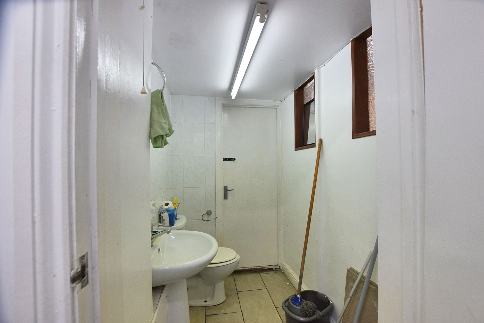 236 Brigstock Road, Thornton Heath, Surrey, CR7 7JD