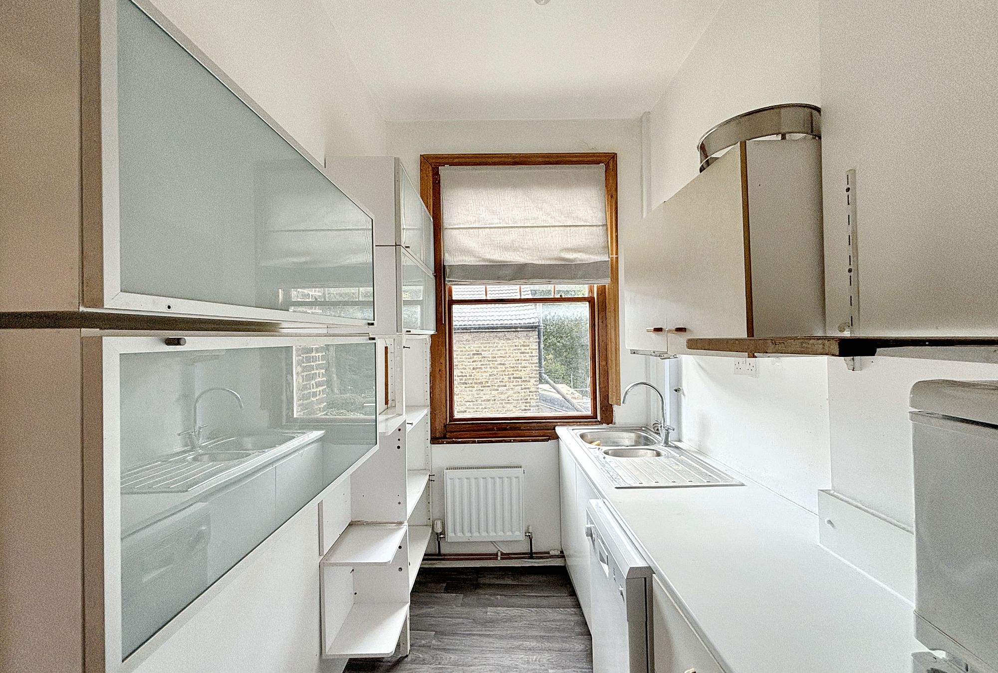 Flat 2, 39 St Pauls Avenue, Willesden, London NW2 5SS