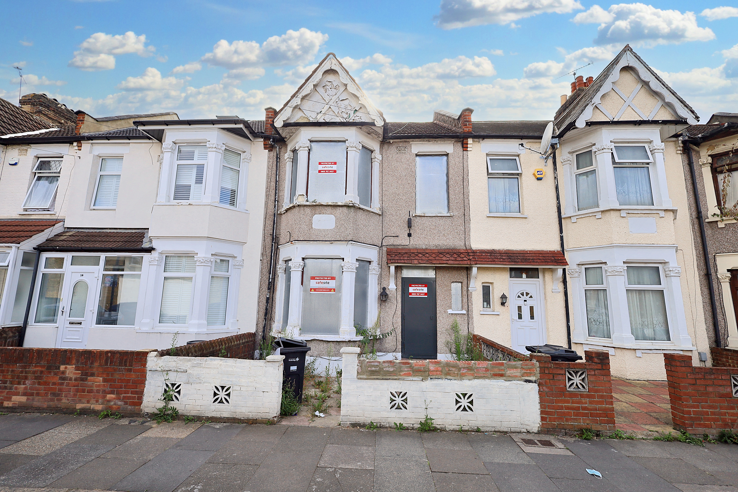 48 Lowbrook Road, Ilford, Essex, IG1 2HB