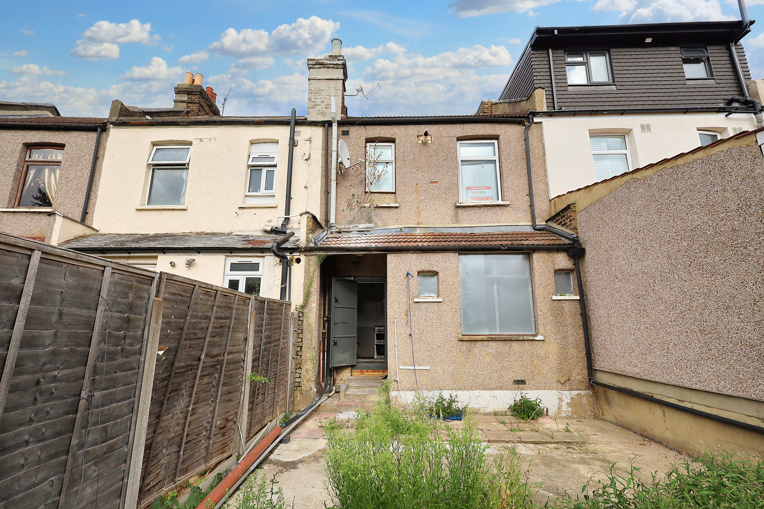 48 Lowbrook Road, Ilford, Essex, IG1 2HB