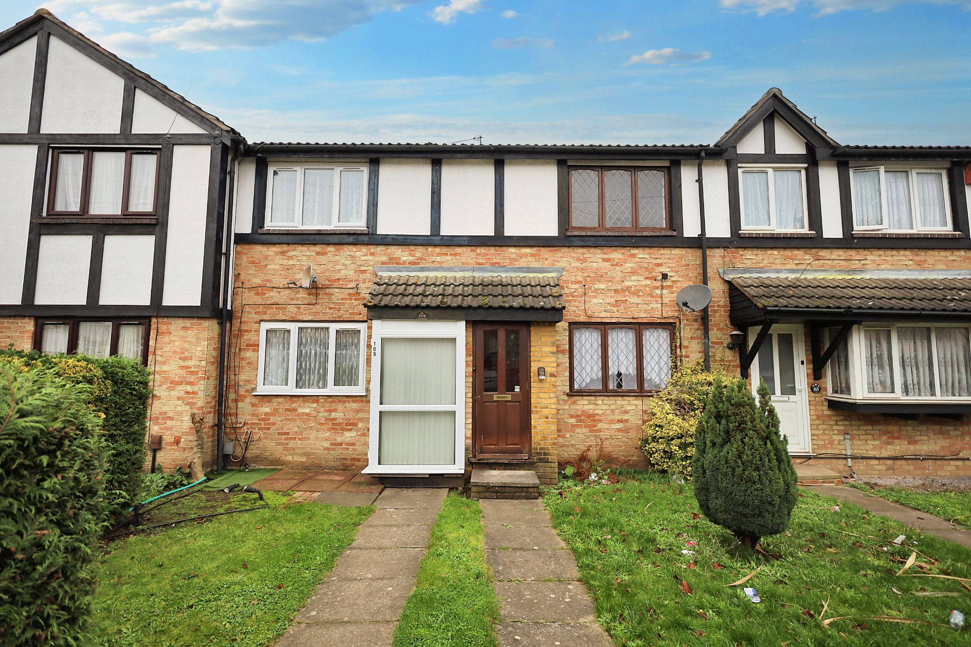 111 Grove Road, Romford, Essex, RM6 4PE