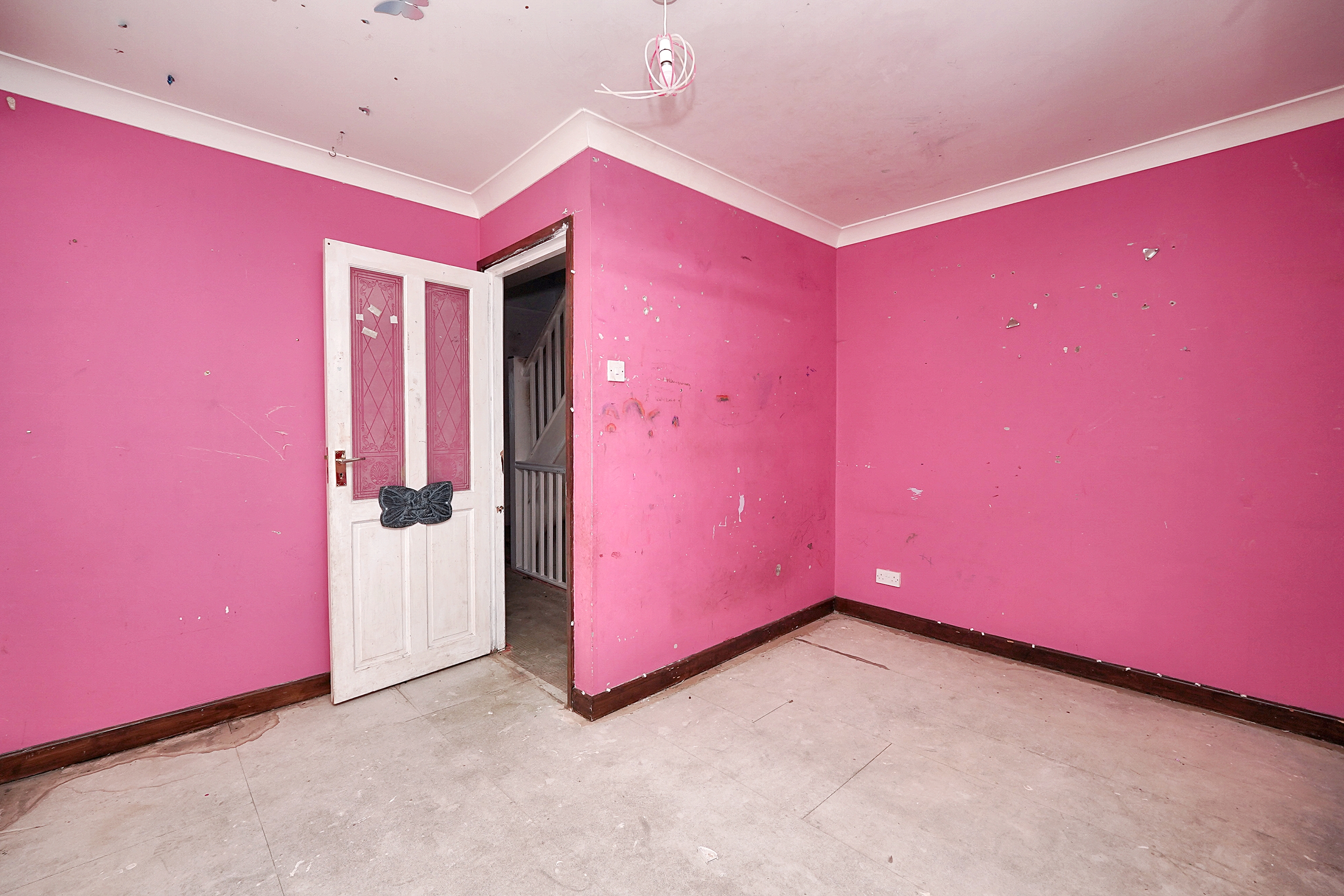 18 Battery Point, Sandgate, Hythe, Kent, CT21 5RR