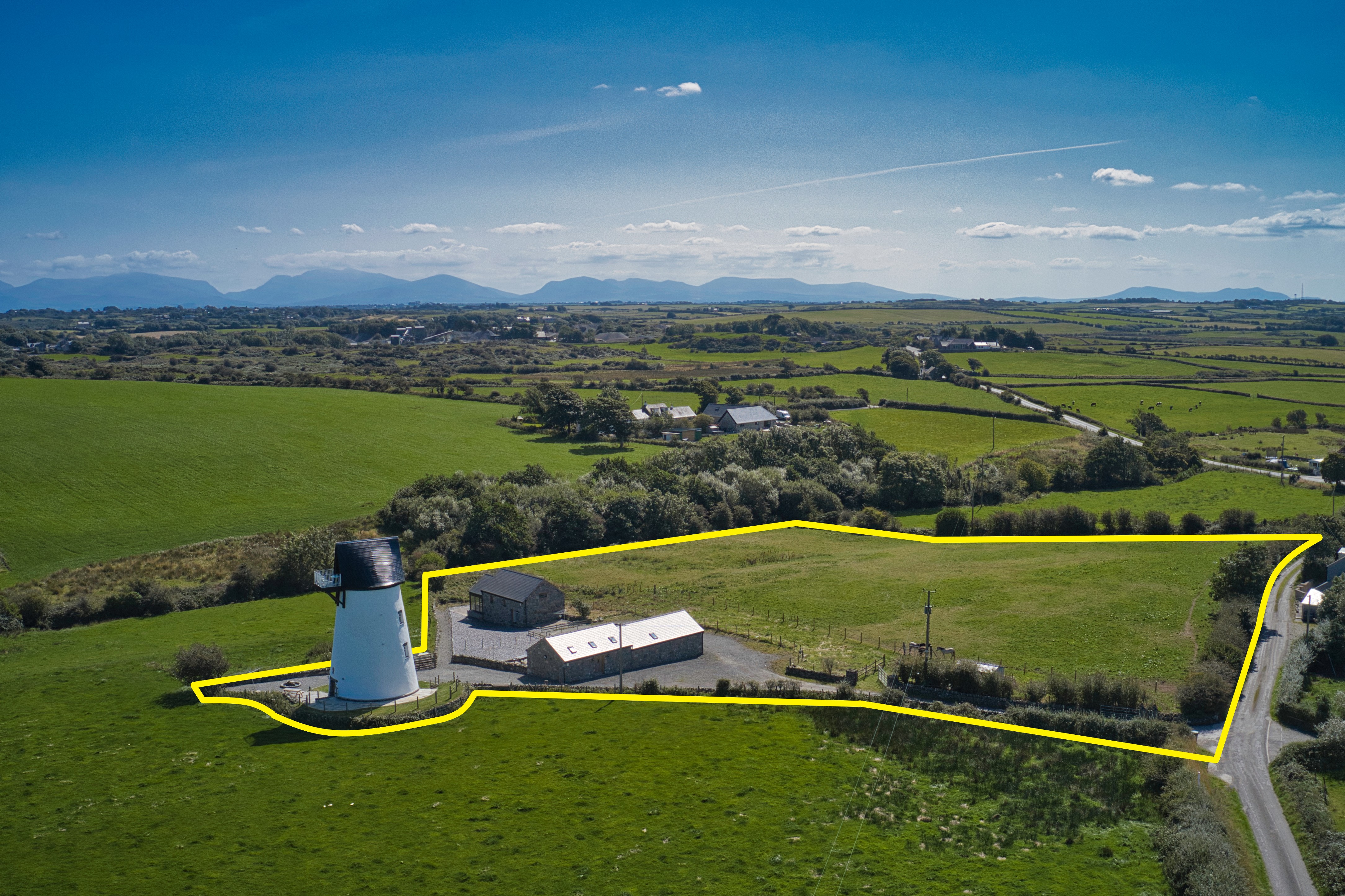 Melin Newydd Windmill and Holiday Cottages, Tynlon, Anglesey LL65 4UA