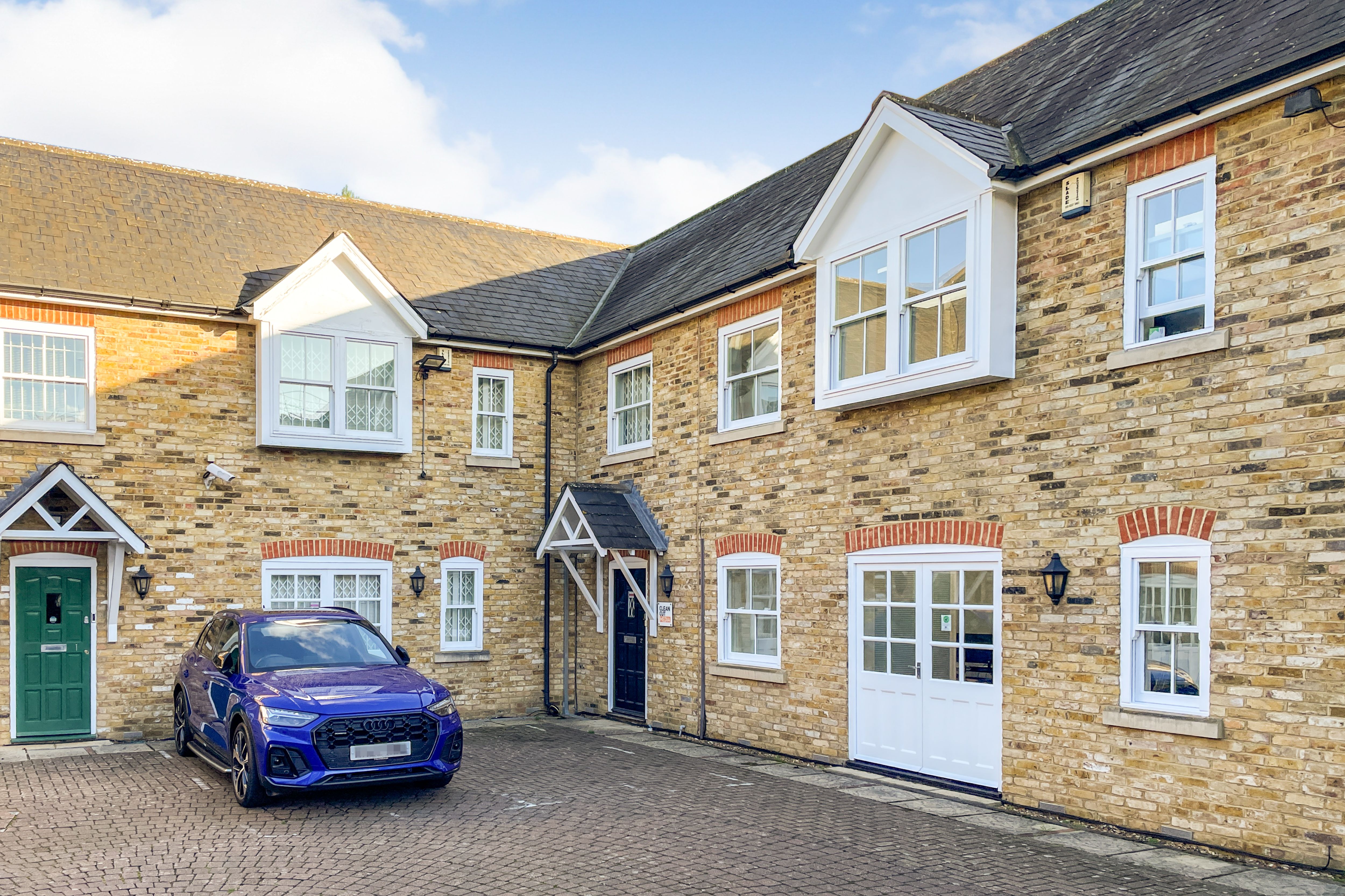 Unit 2 St John's Mews, 13 St John's Road, Hampton Wick, Surrey, KT1 4AN