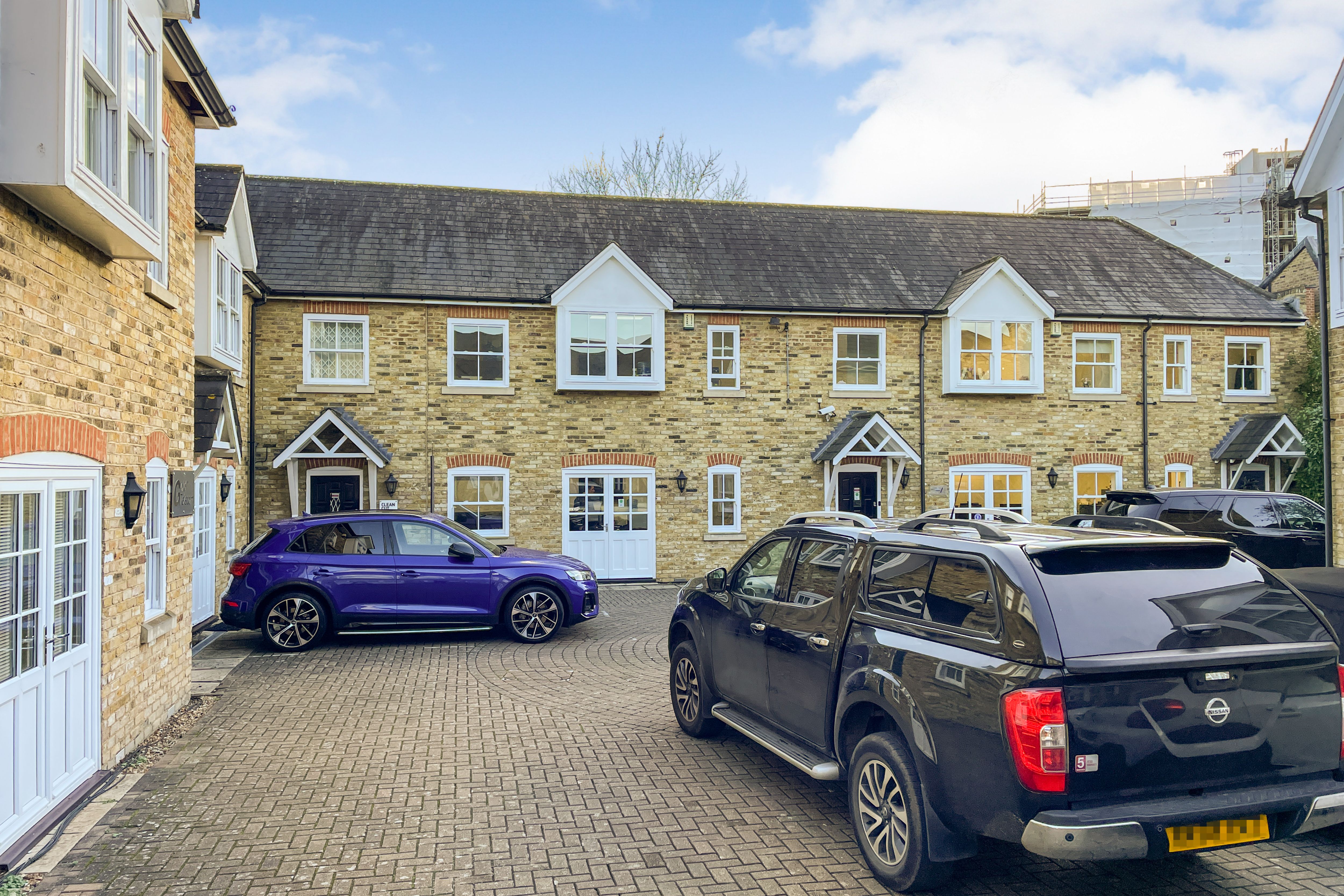 Unit 2 St John's Mews, 13 St John's Road, Hampton Wick, Surrey, KT1 4AN