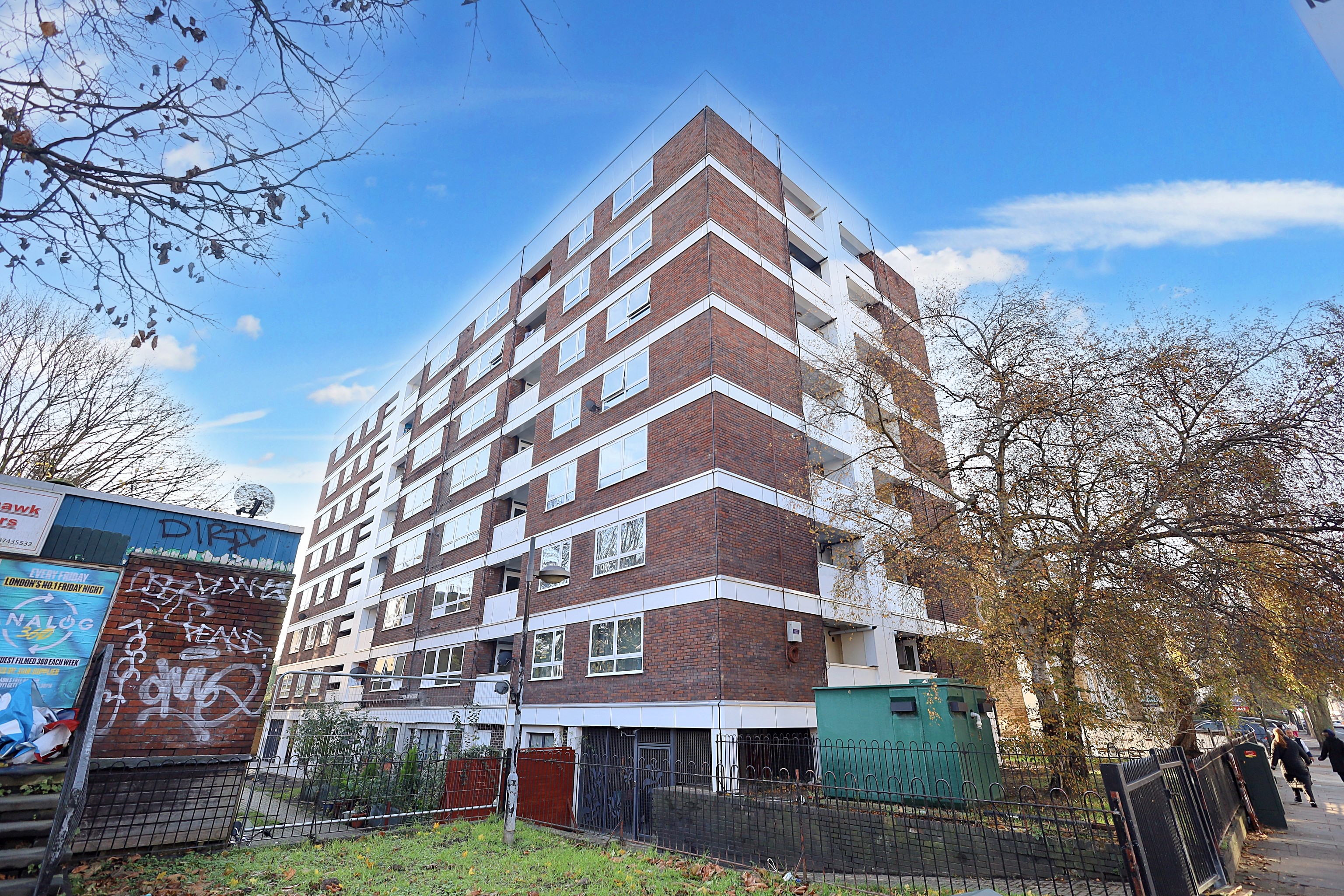 Flat 22, Verulam House, Hammersmith Grove, London,  W6 0NW