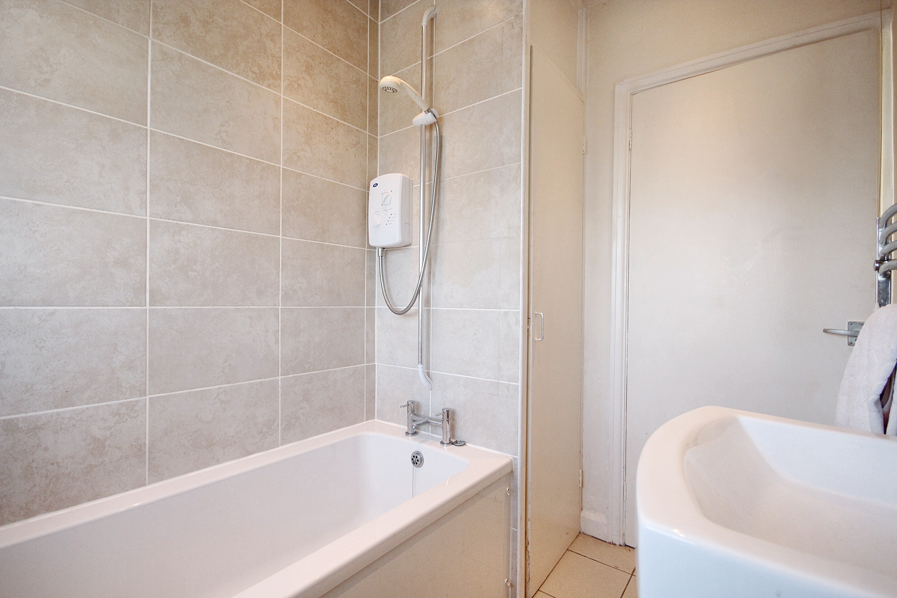 69 Wood Crescent, Hemel Hempstead, Hertfordshire, HP3 9EY