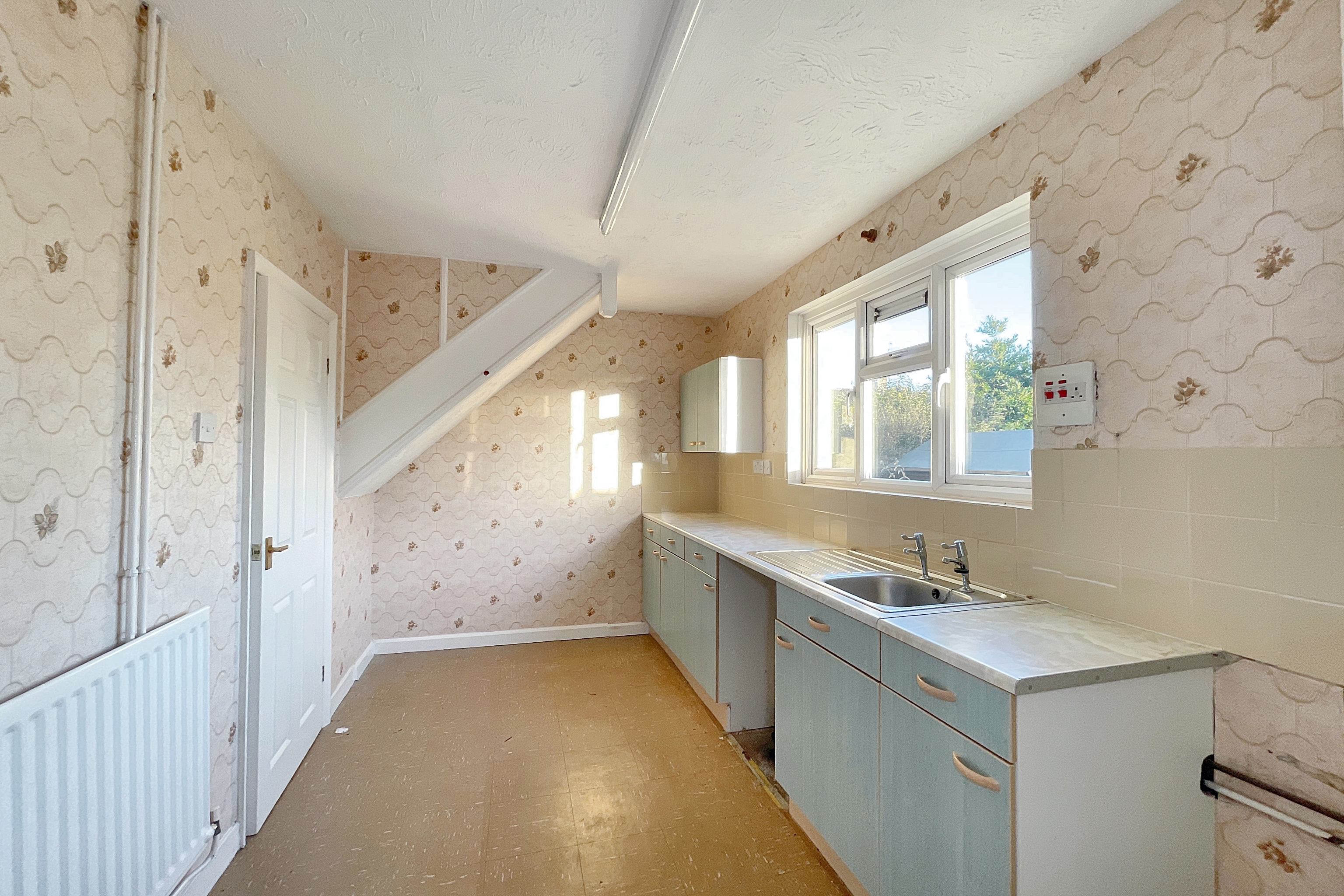 79 Ladyfield Road, Chippenham, Wiltshire, SN14 0AW