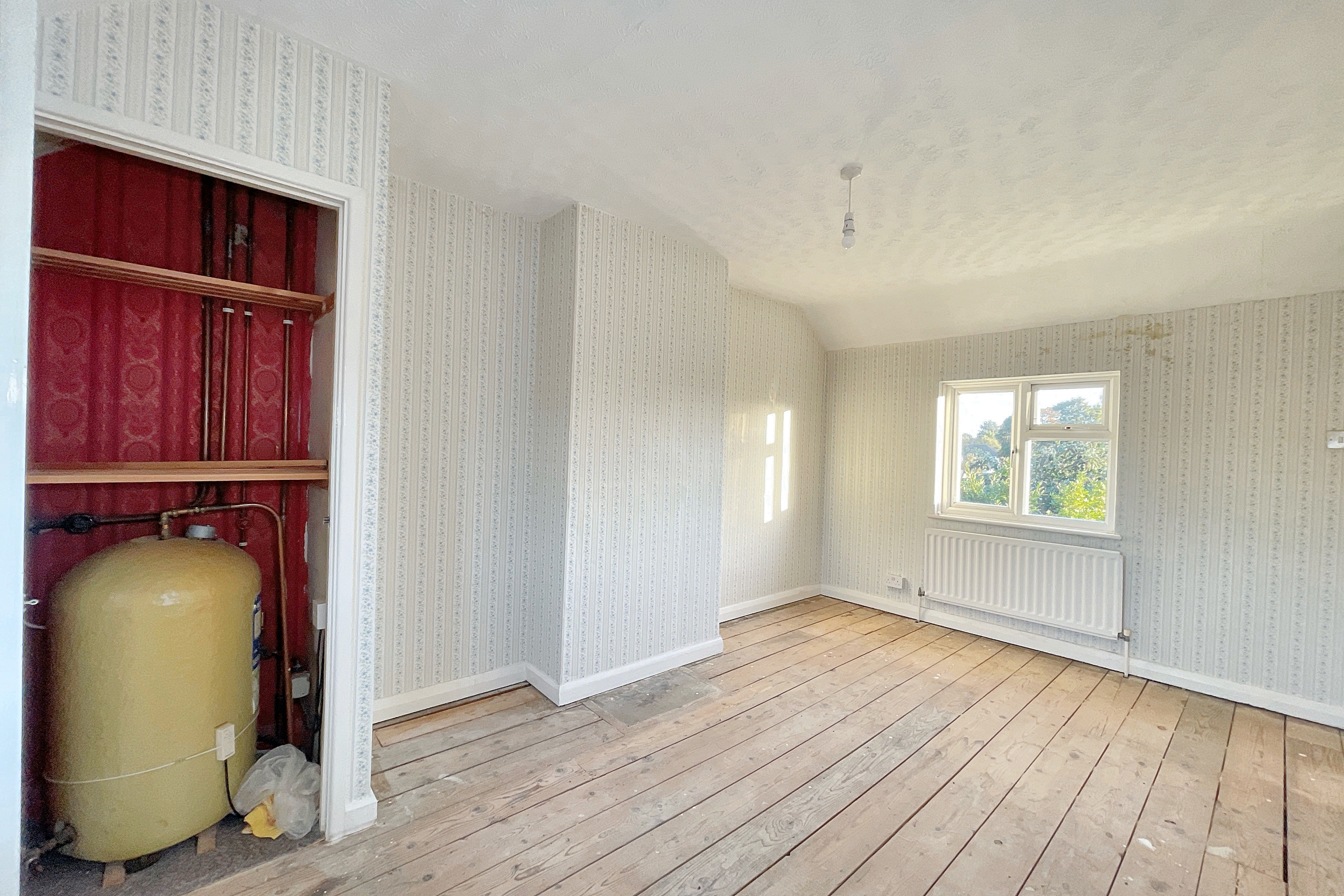 79 Ladyfield Road, Chippenham, Wiltshire, SN14 0AW
