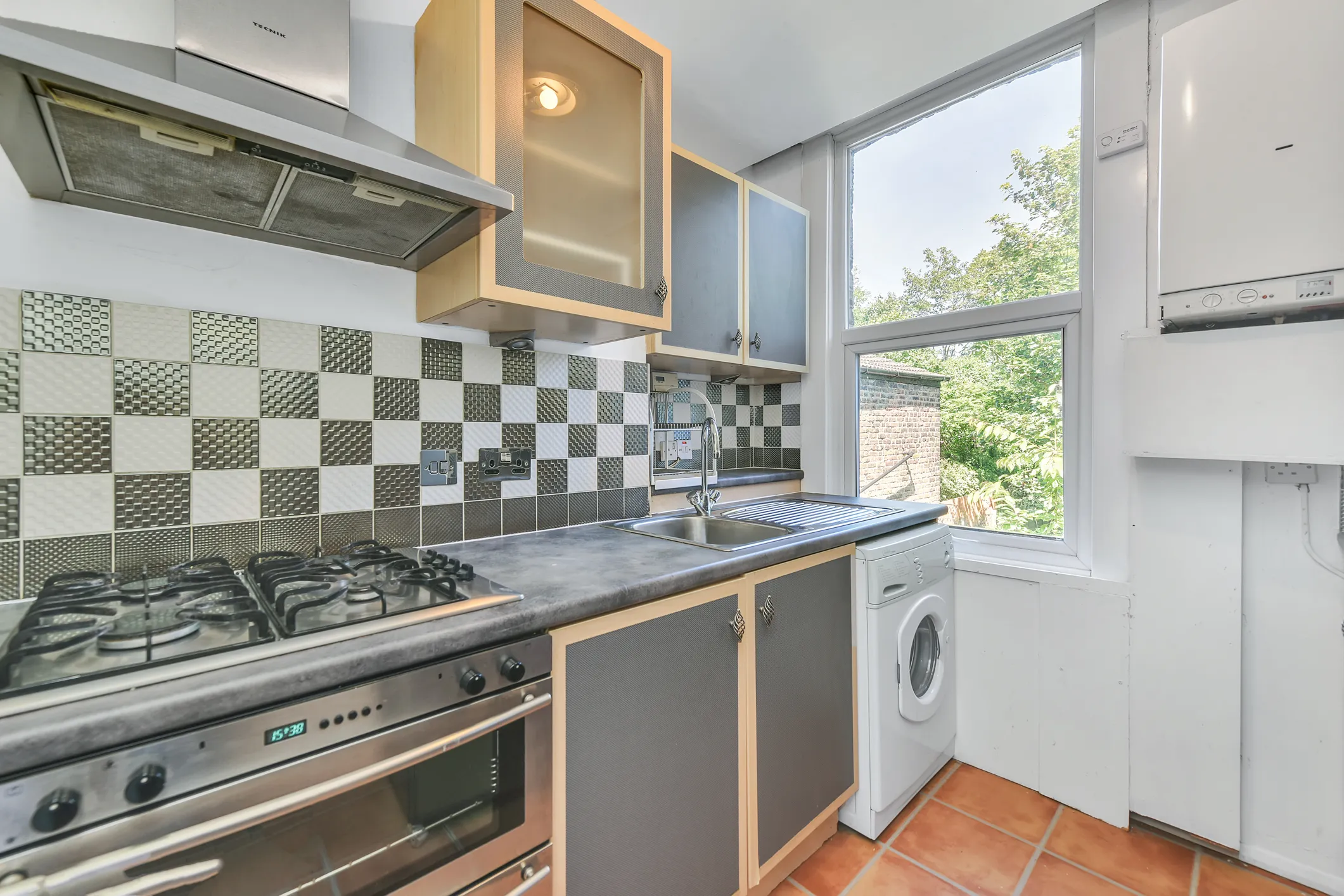 35B Grove Hill Road, Camberwell, London, SE5 8DF