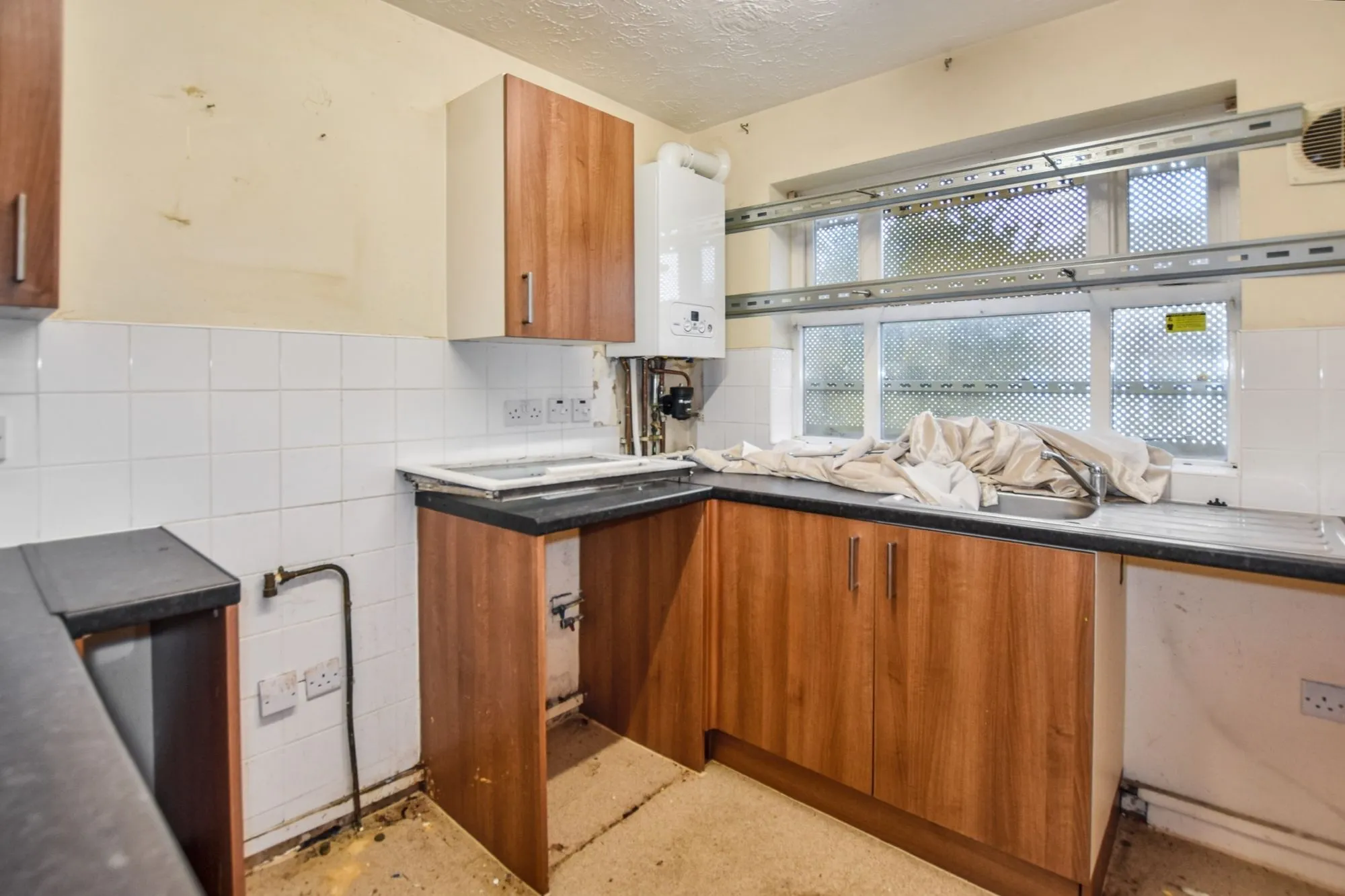 17 Cranberry Lane, Canning Town, London, E16 4PD