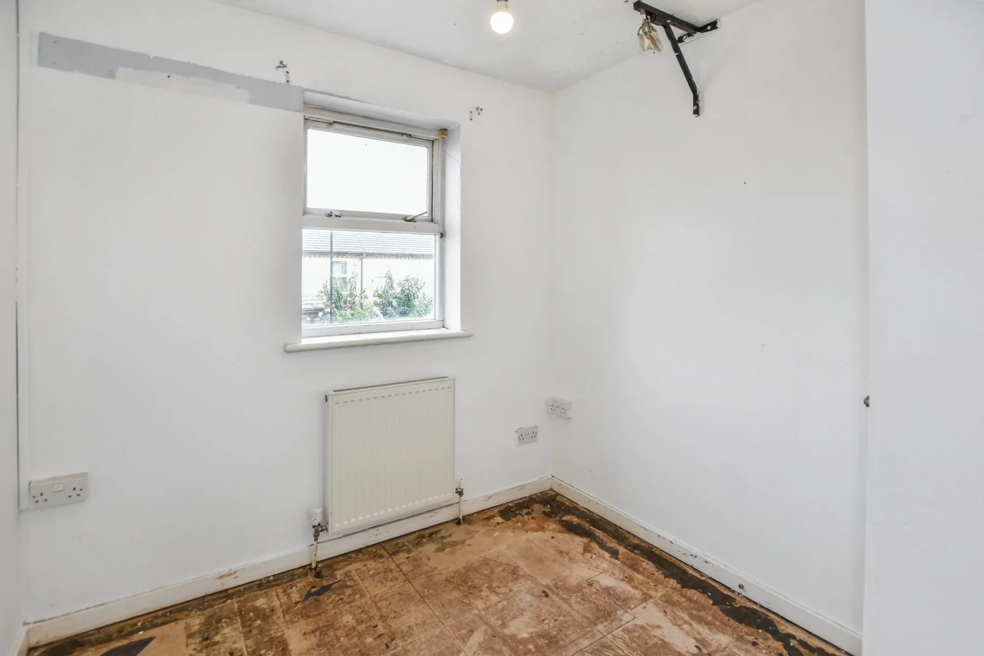 17 Cranberry Lane, Canning Town, London, E16 4PD