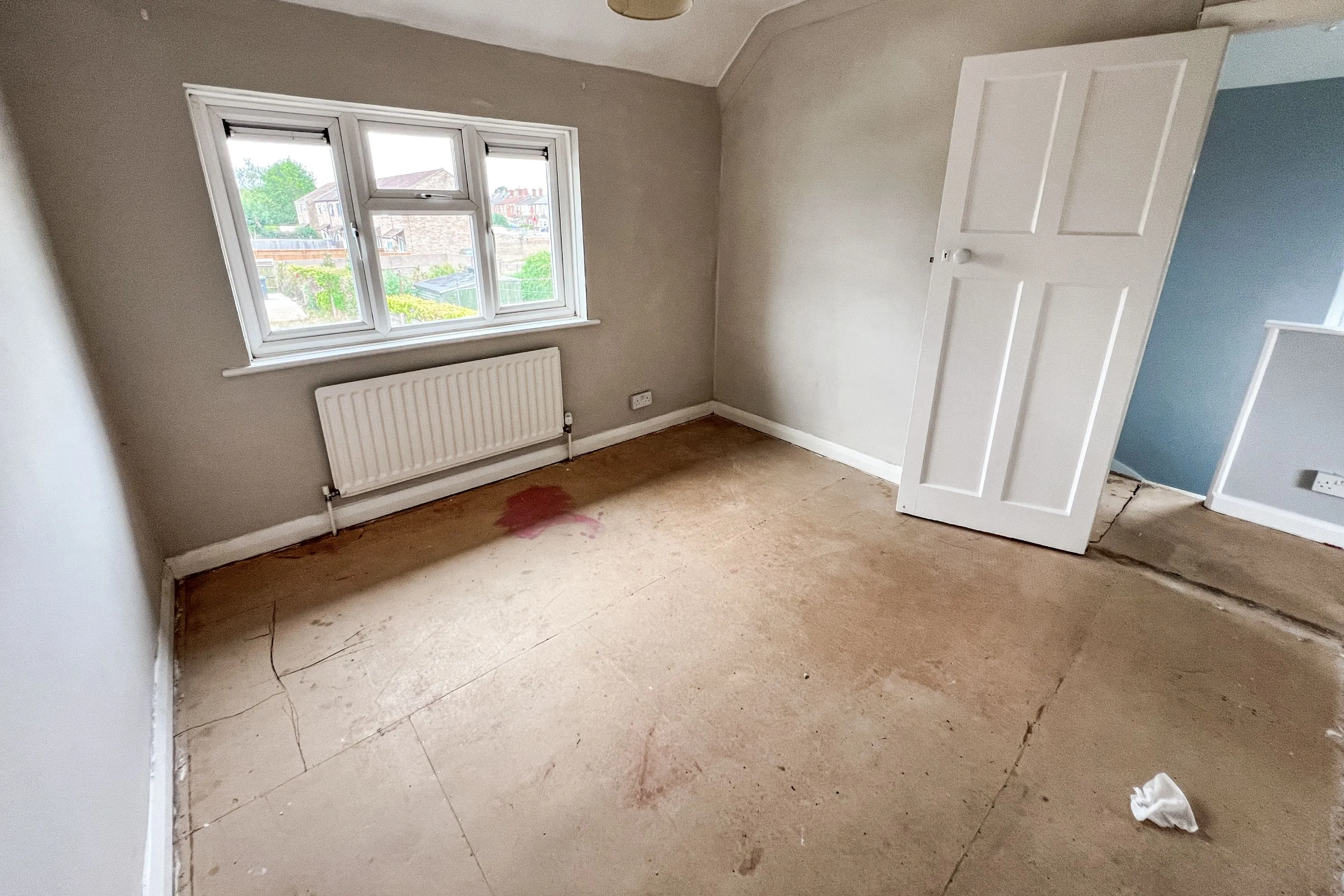 90 Ladyfield Road, Chippenham, Wiltshire, SN14 0AW
