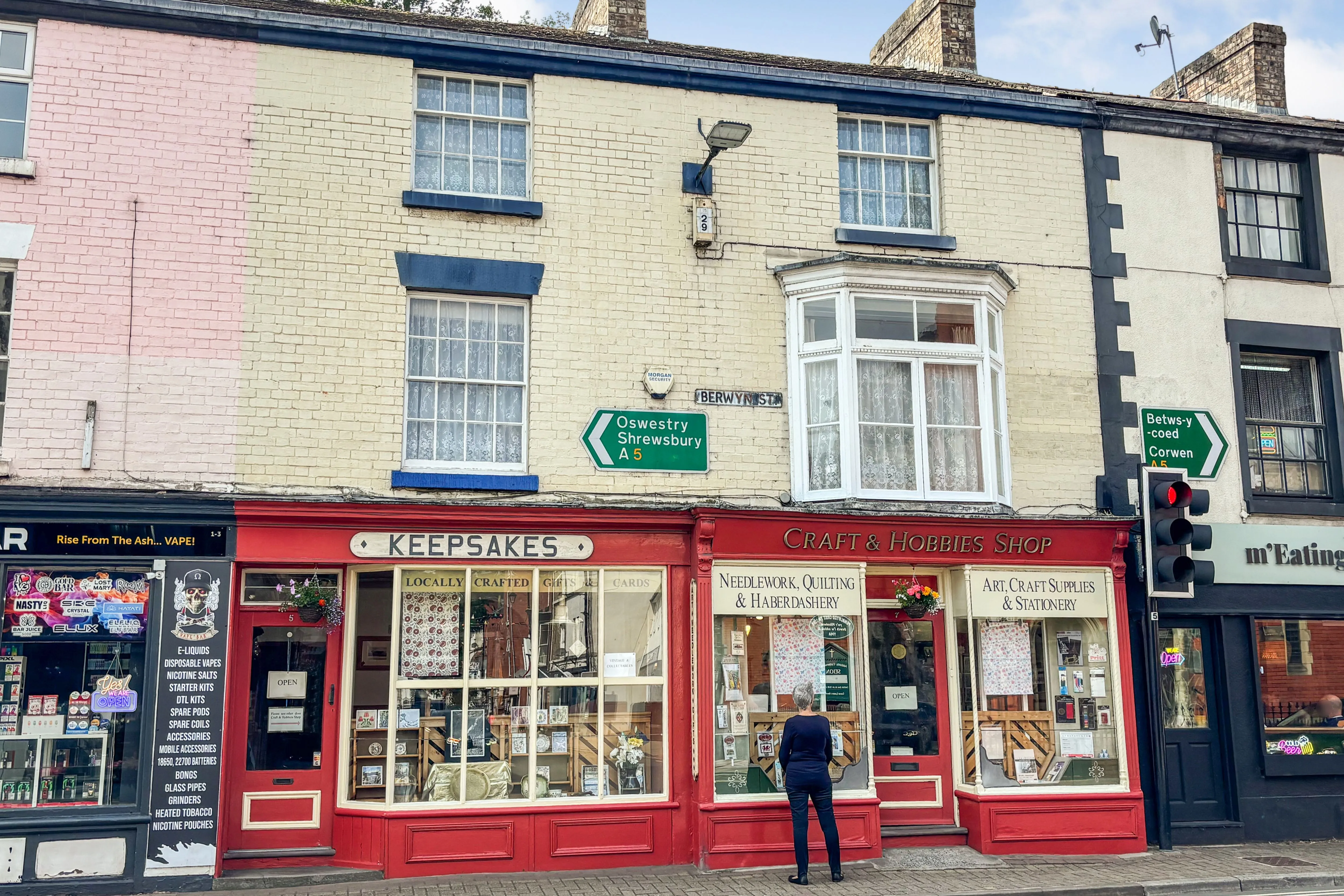 5-7 Berwyn Street, Llangollen, LL20 8NF