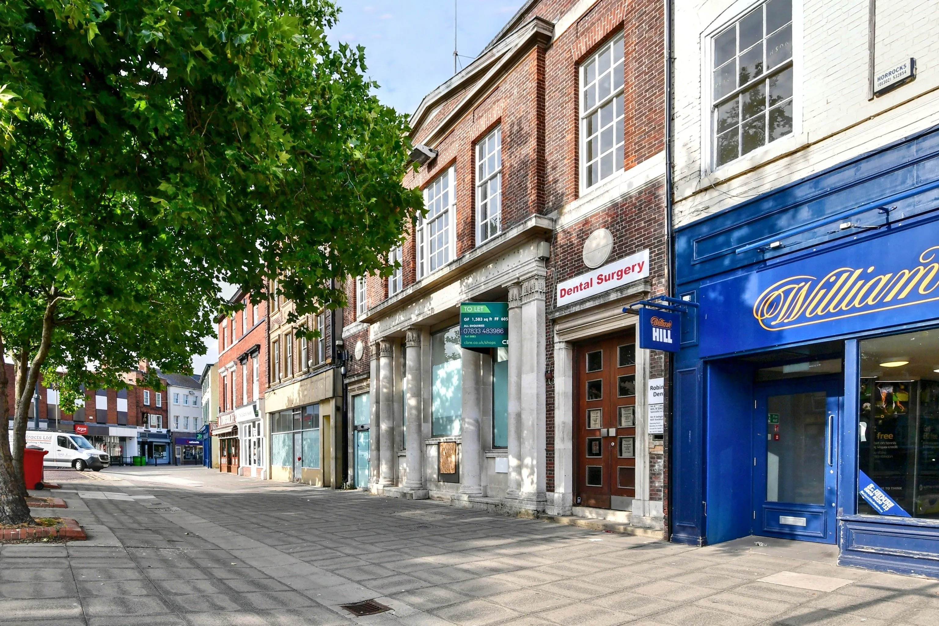 6 Market Place, Retford, Nottinghamshire, DN22 6HB