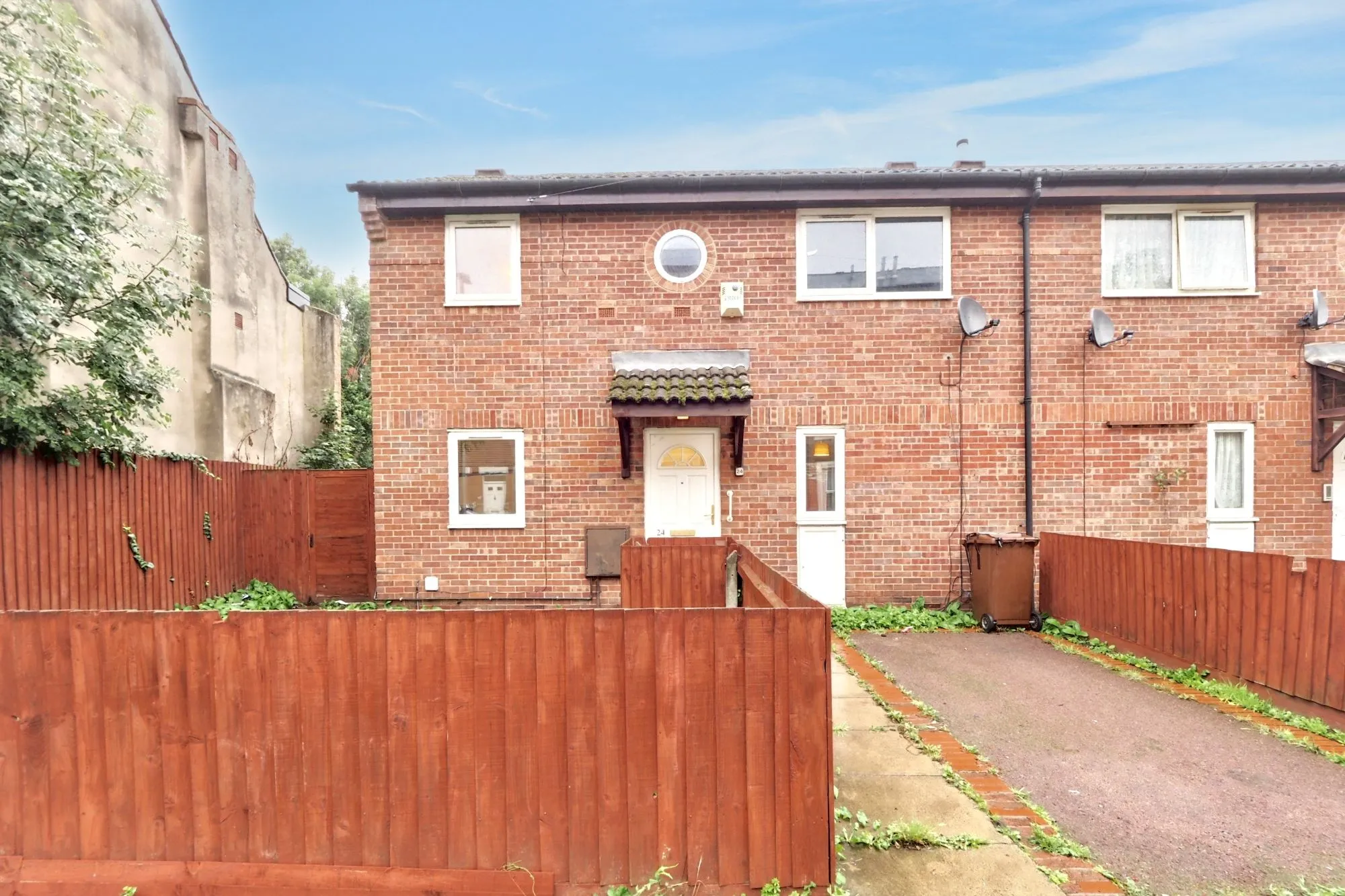 24 Alberta Terrace, New Basford, Nottingham NG7 6JA