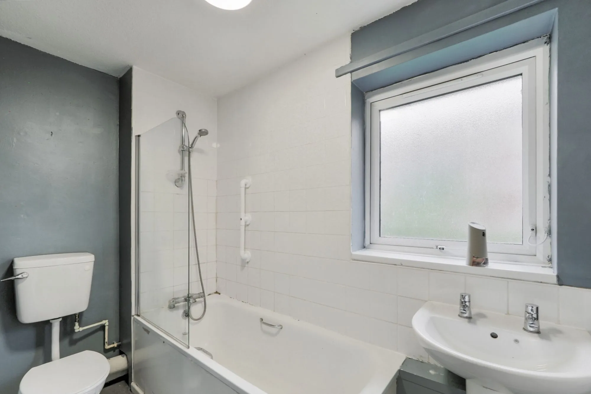 24 Alberta Terrace, New Basford, Nottingham NG7 6JA