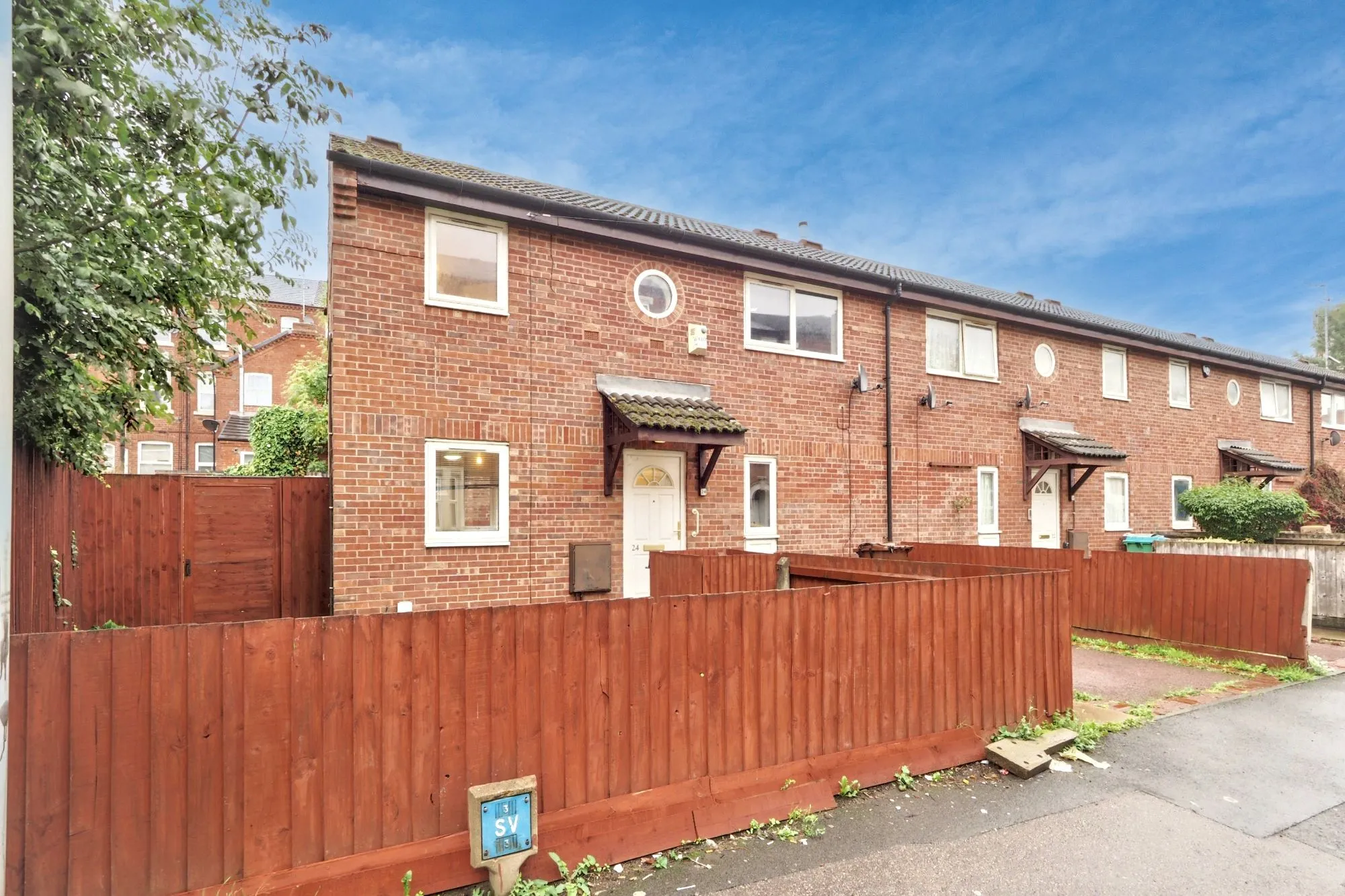 24 Alberta Terrace, New Basford, Nottingham NG7 6JA