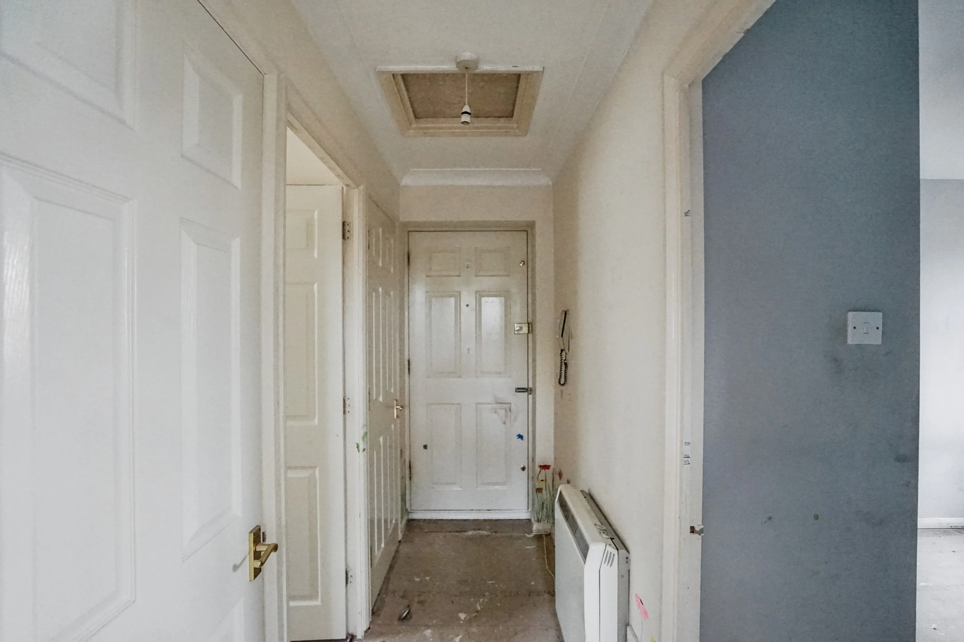 84 Staffords Place, Horley, Surrey RH6 9GY