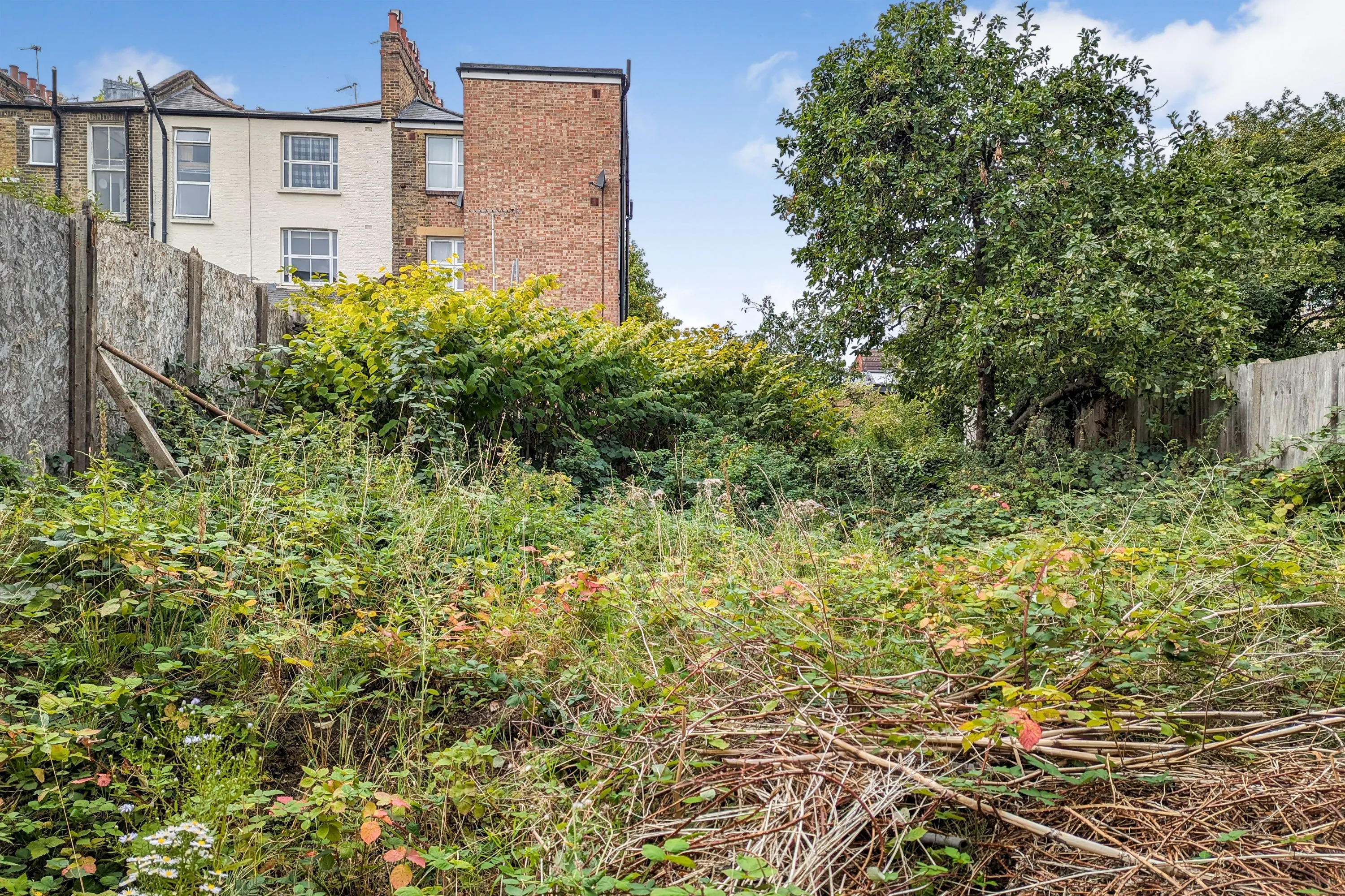 54 Lausanne Road, Peckham, London SE15 2JB