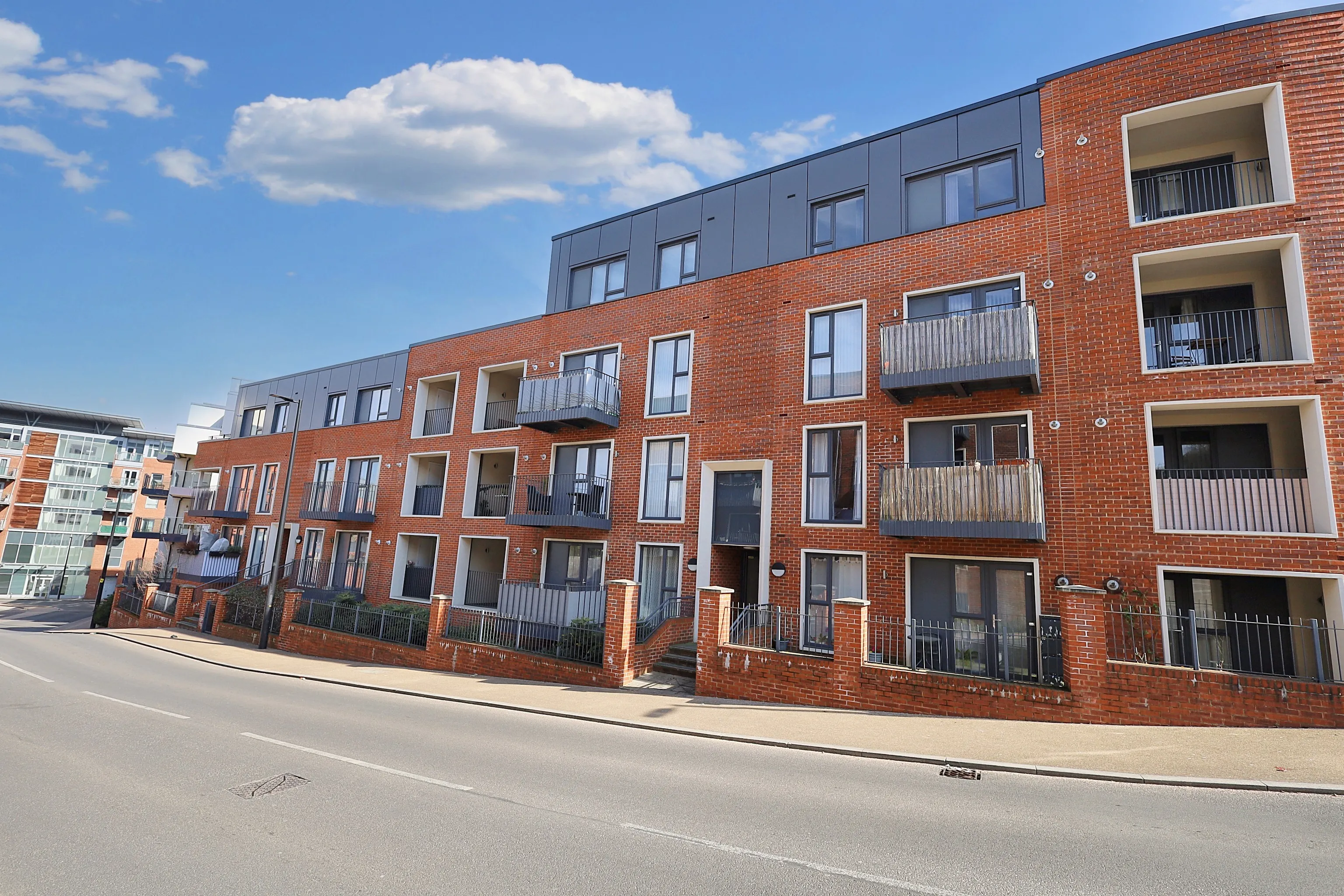 48 Suffield Lodge, Suffield Hill, High Wycombe, Buckinghamshire, HP11 2FR