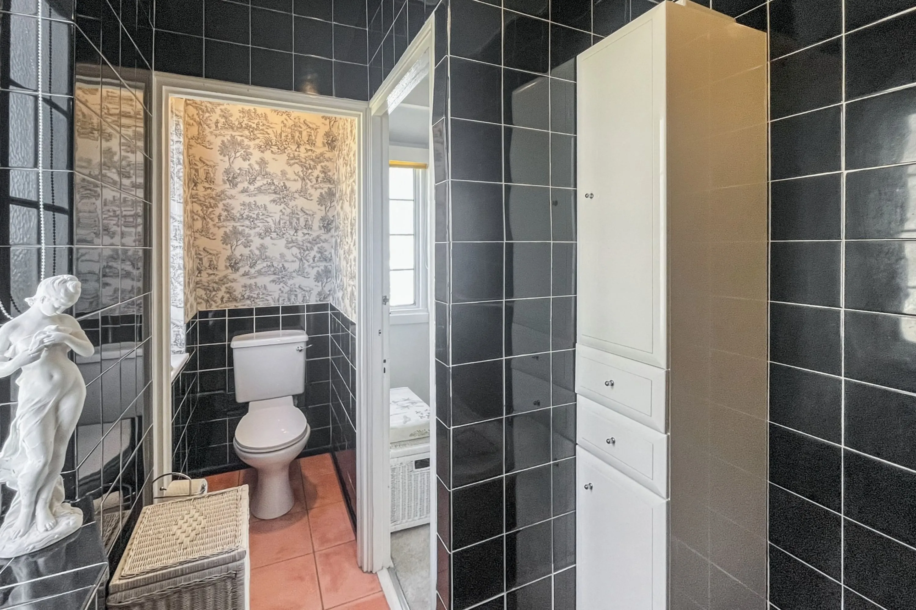 Flat 10, Wavertree Court, Wavertree Road, Streatham Hill, London, SW2 4TL